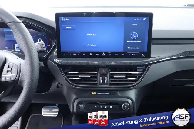 Ford Focus view 17