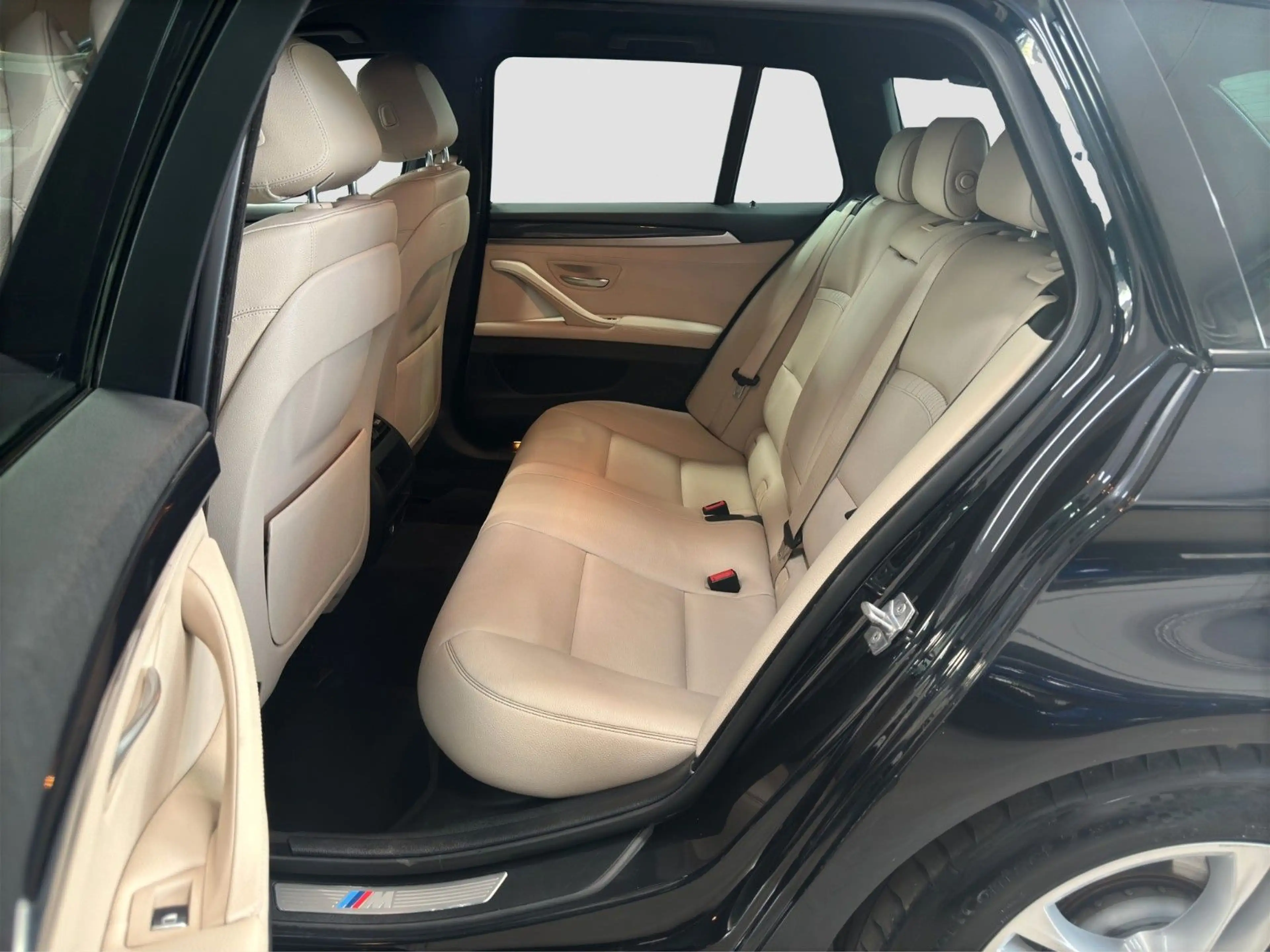 BMW 530 dT M-SPORT xDr. LCI ACC NAVI KAMERA AHK — photo 13