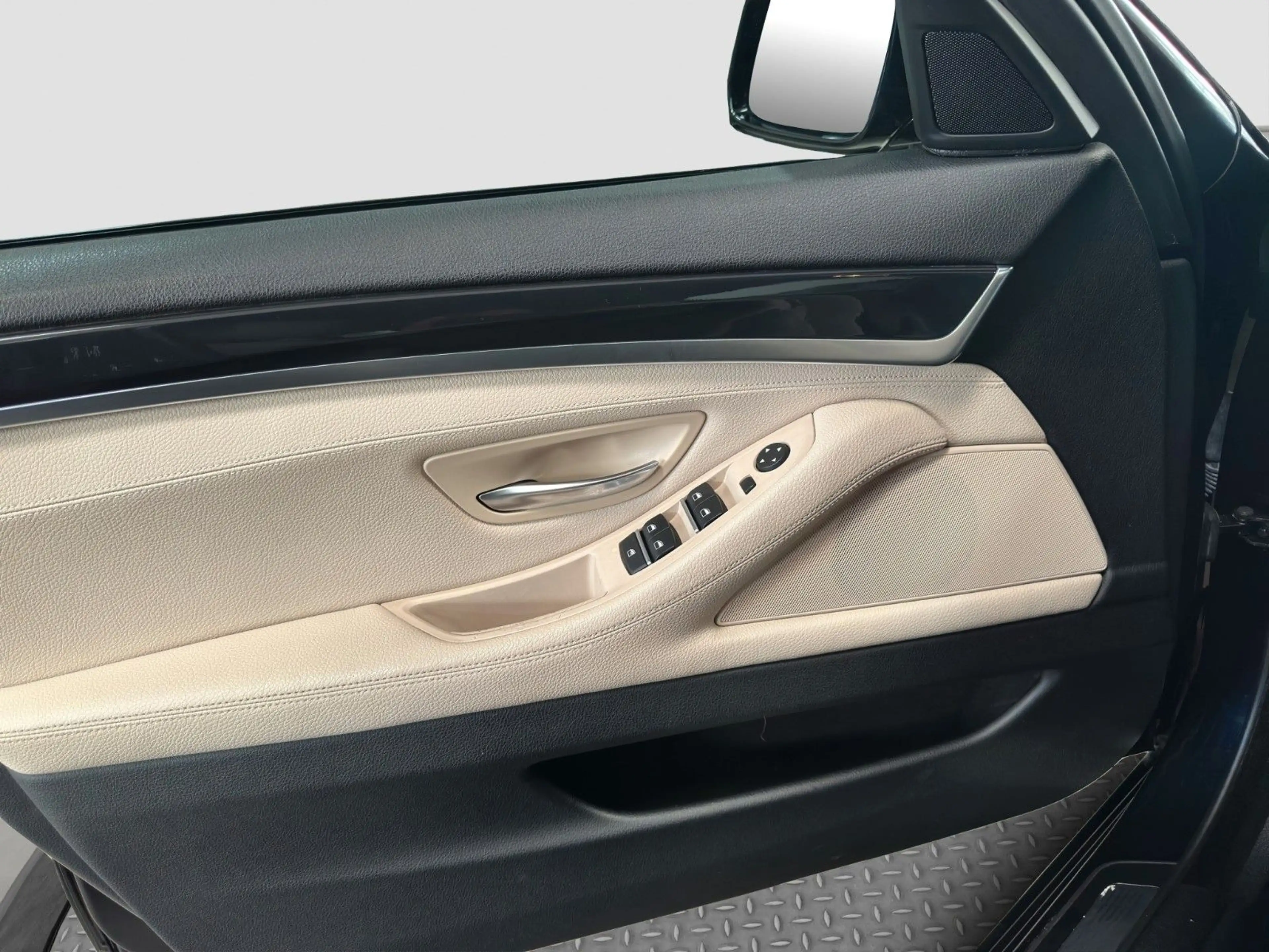 BMW 530 dT M-SPORT xDr. LCI ACC NAVI KAMERA AHK — photo 14