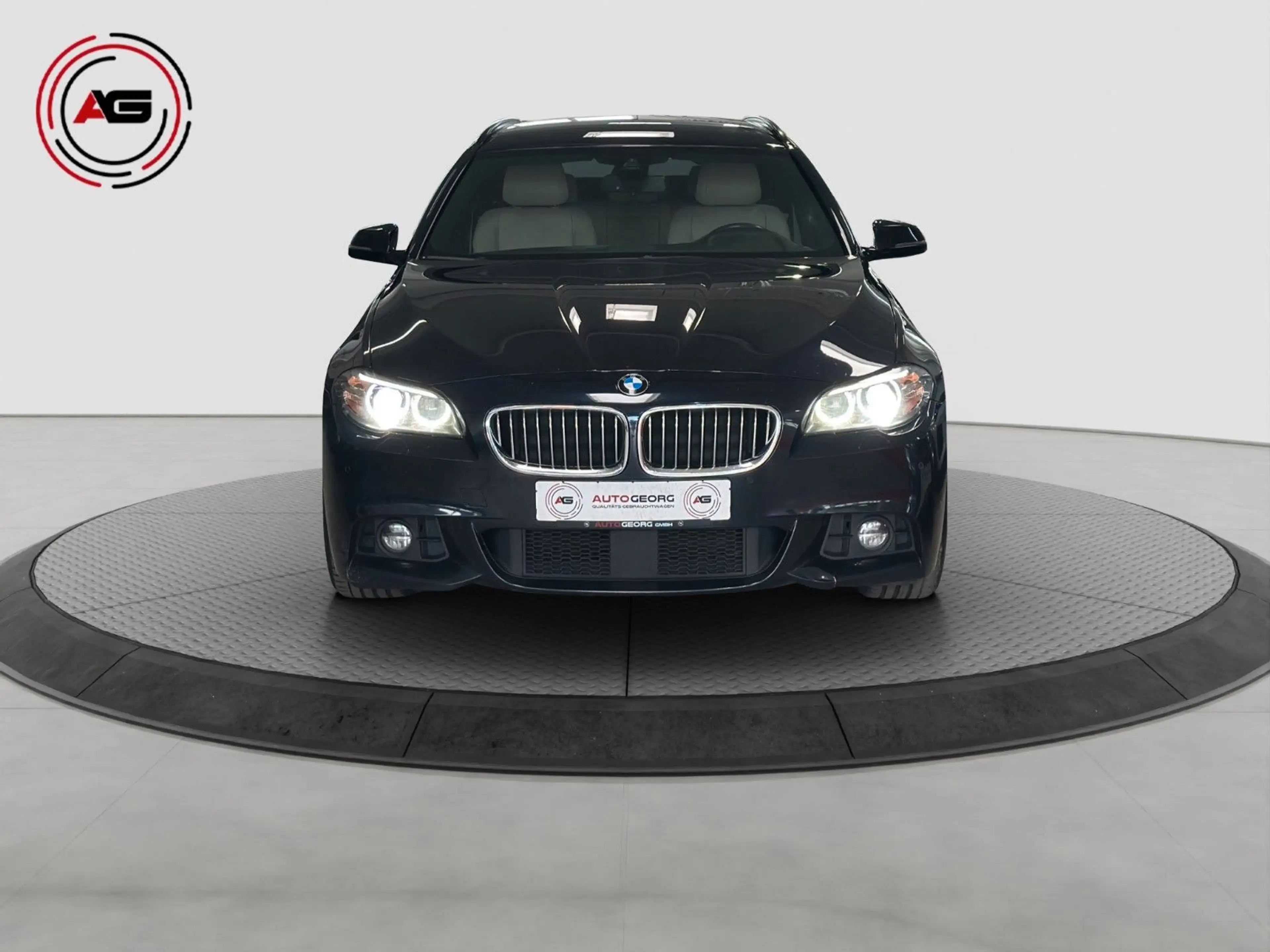 BMW 530 dT M-SPORT xDr. LCI ACC NAVI KAMERA AHK — photo 2