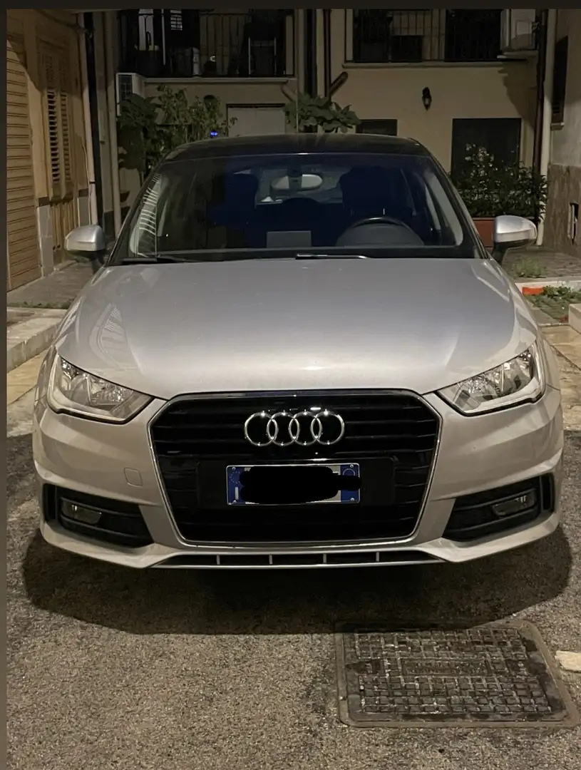 Audi A1 Sportback 1.4 tdi Admired - 1