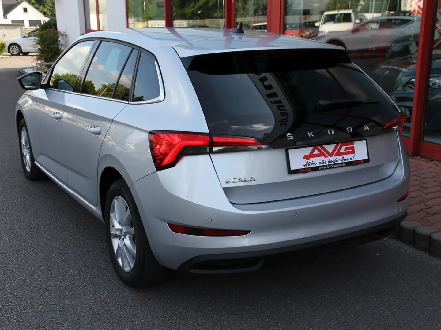 Skoda Scala Ambition LED CAM ALU Sunset wirelessSmart NSW Silber - 2