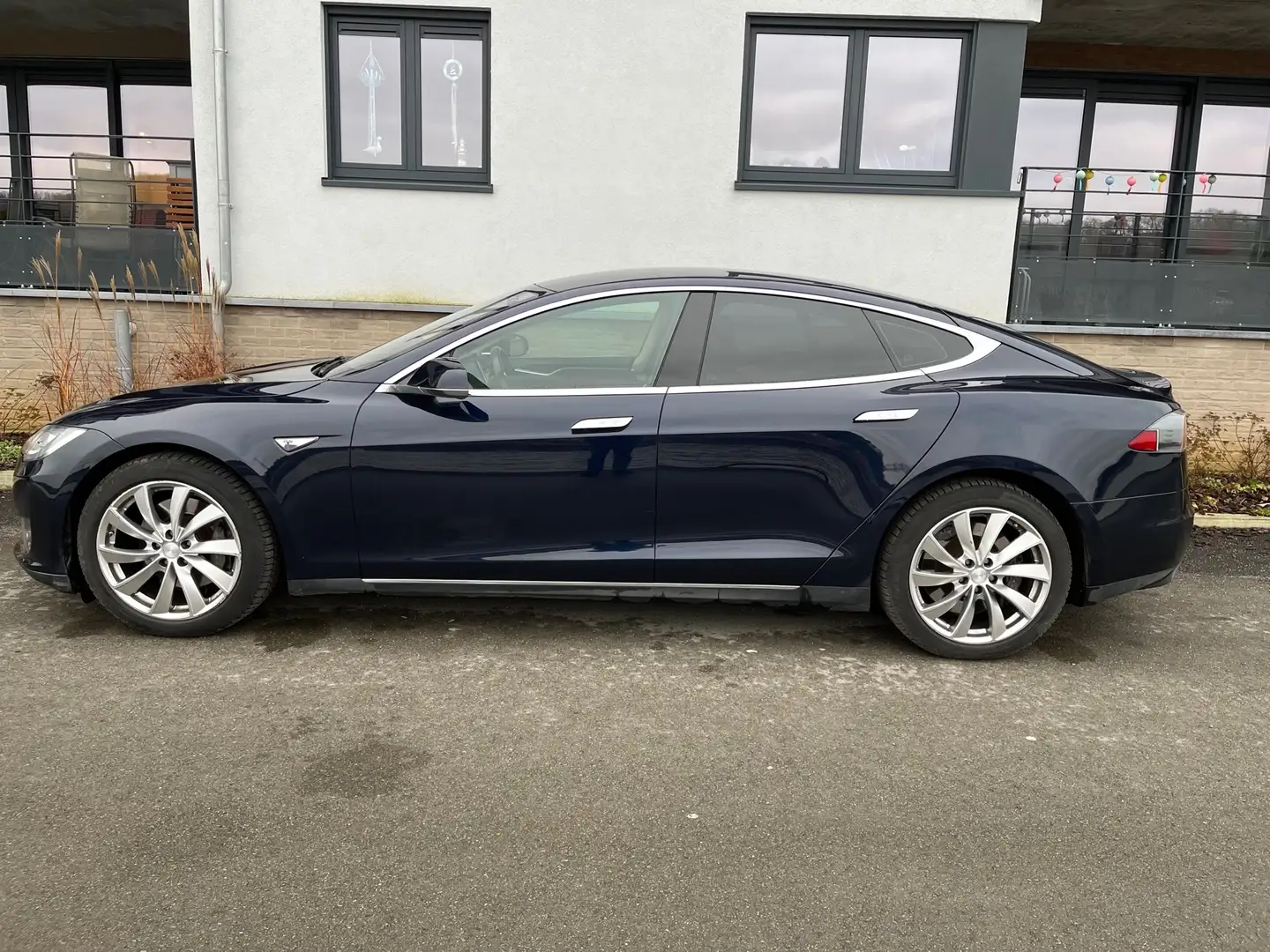 Tesla Model S 60 kWh Bleu - 2