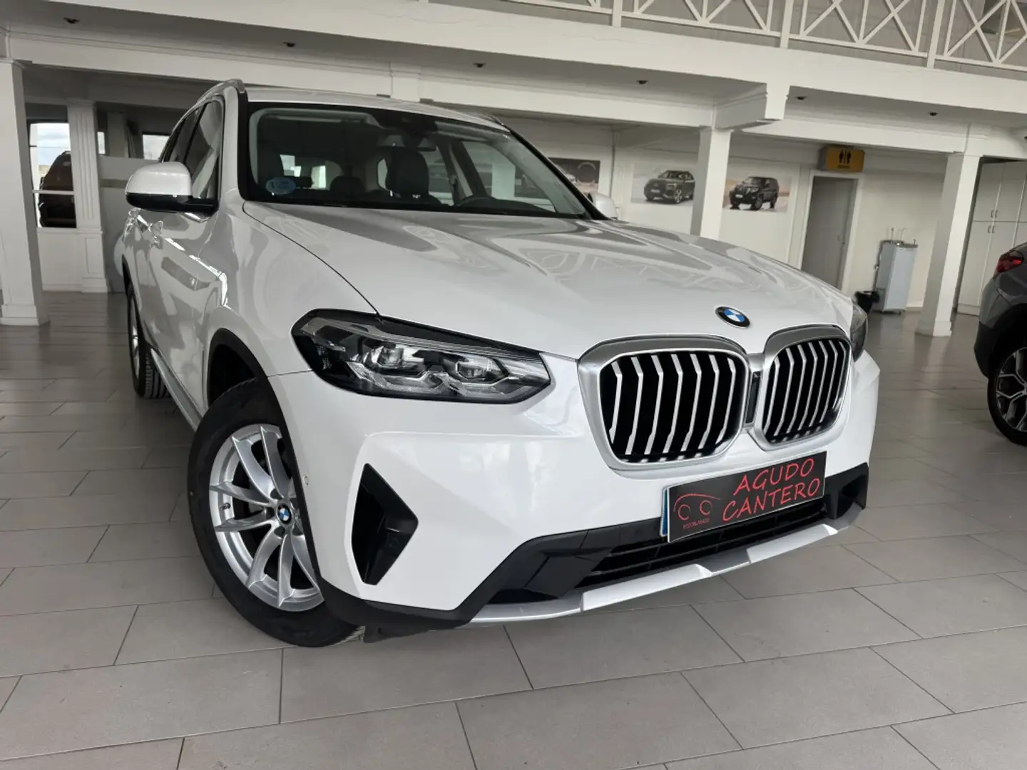 BMW X3 xDrive 20dA xLine Blanco - 2