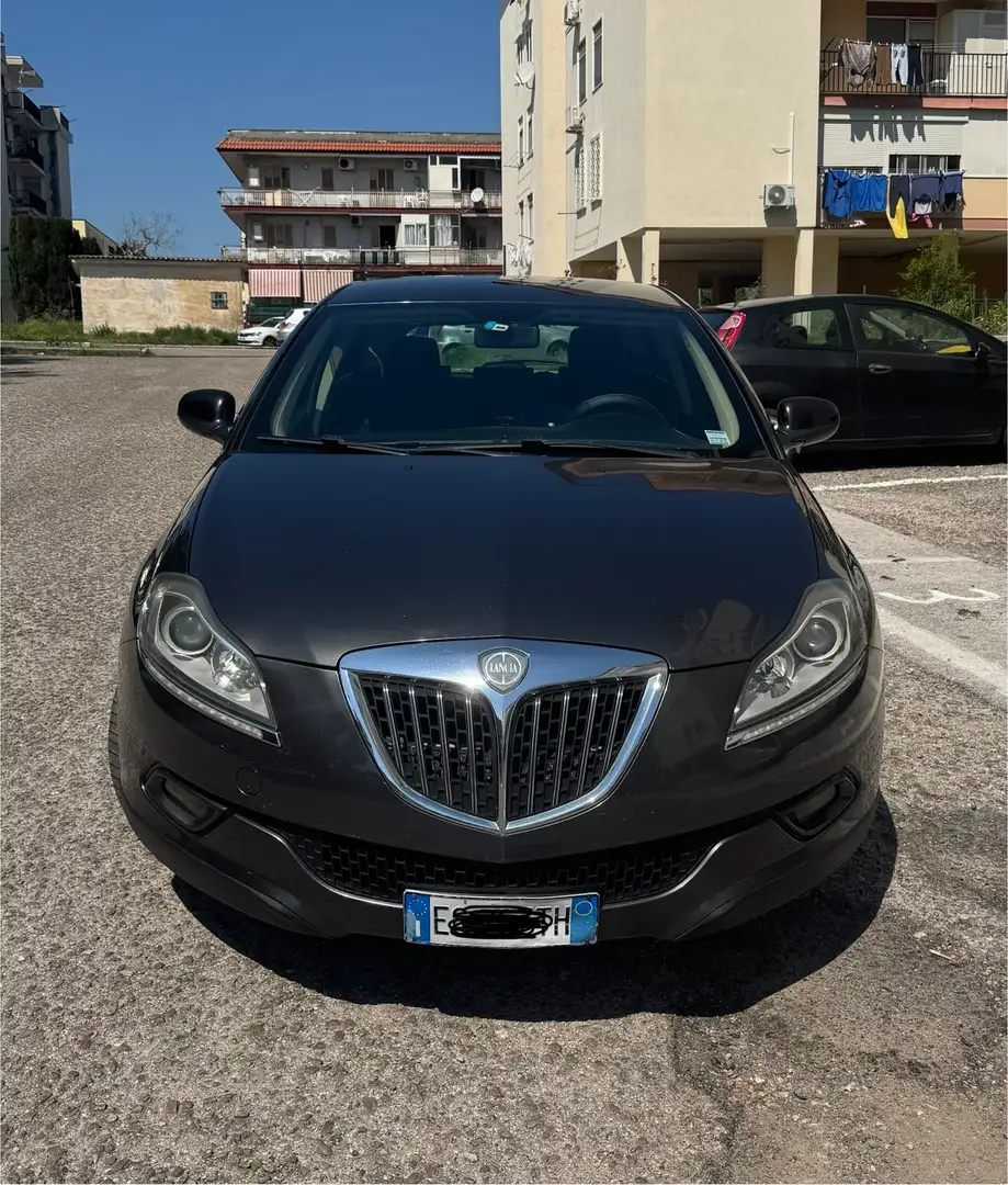 Lancia Delta 1.6 mjt Platino 120cv dpf - 1
