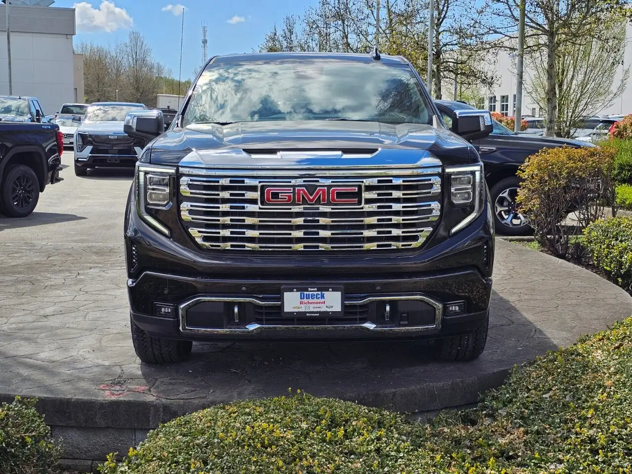 GMC Sierra 1500 снимка GMC Sierra 1500