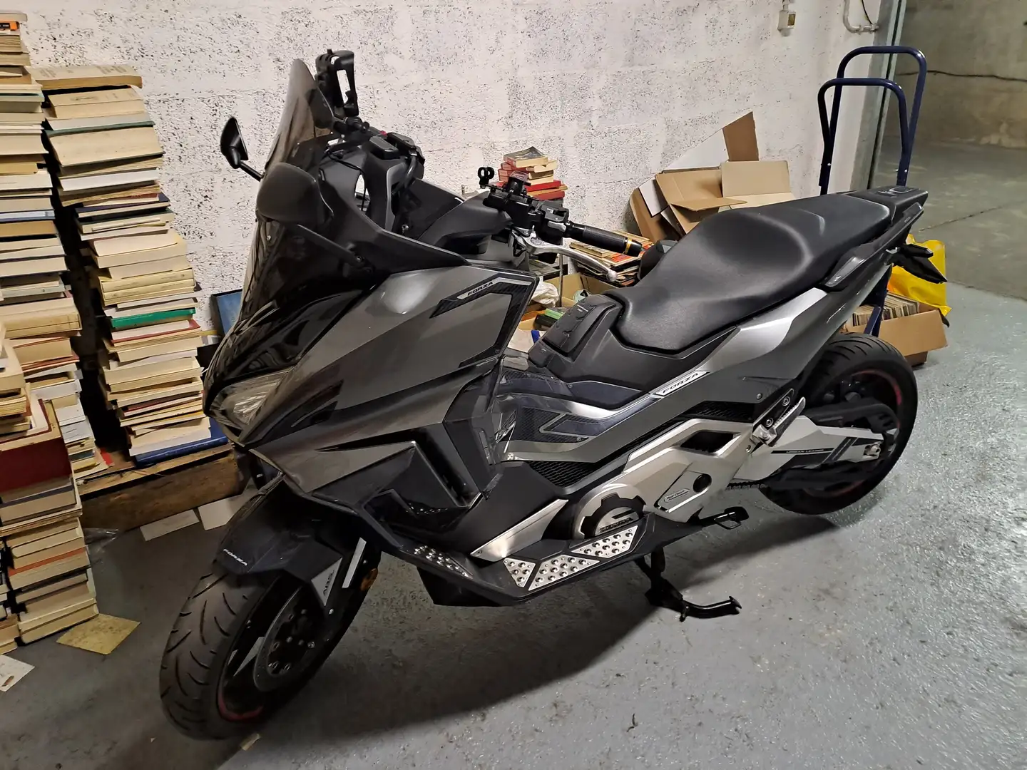Honda Forza 750 Dct 2023 Gri - 1