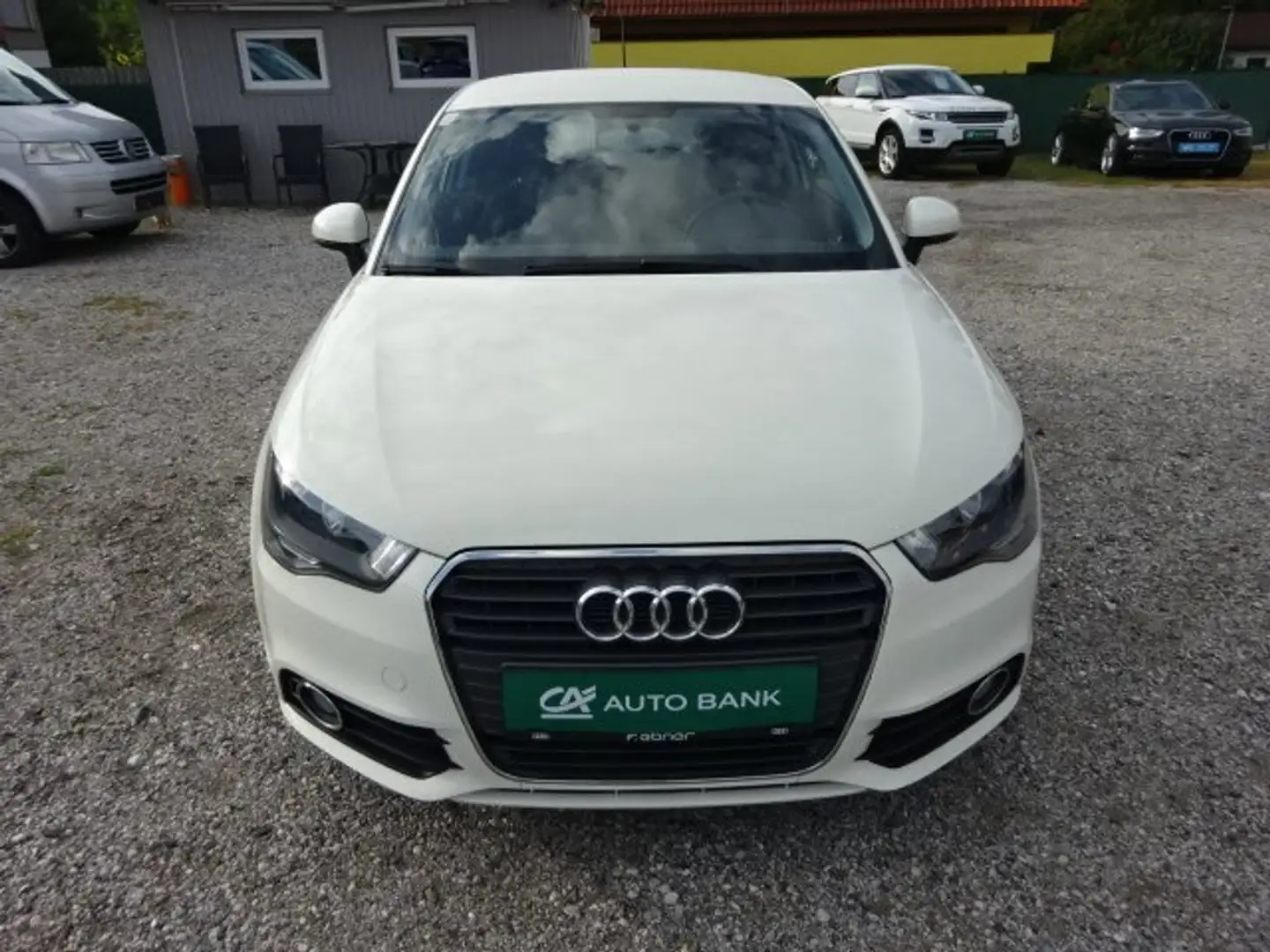 Audi A1 Attraction 28.300 KM Pickerl neu11.2026  1 Besitz Weiß - 2