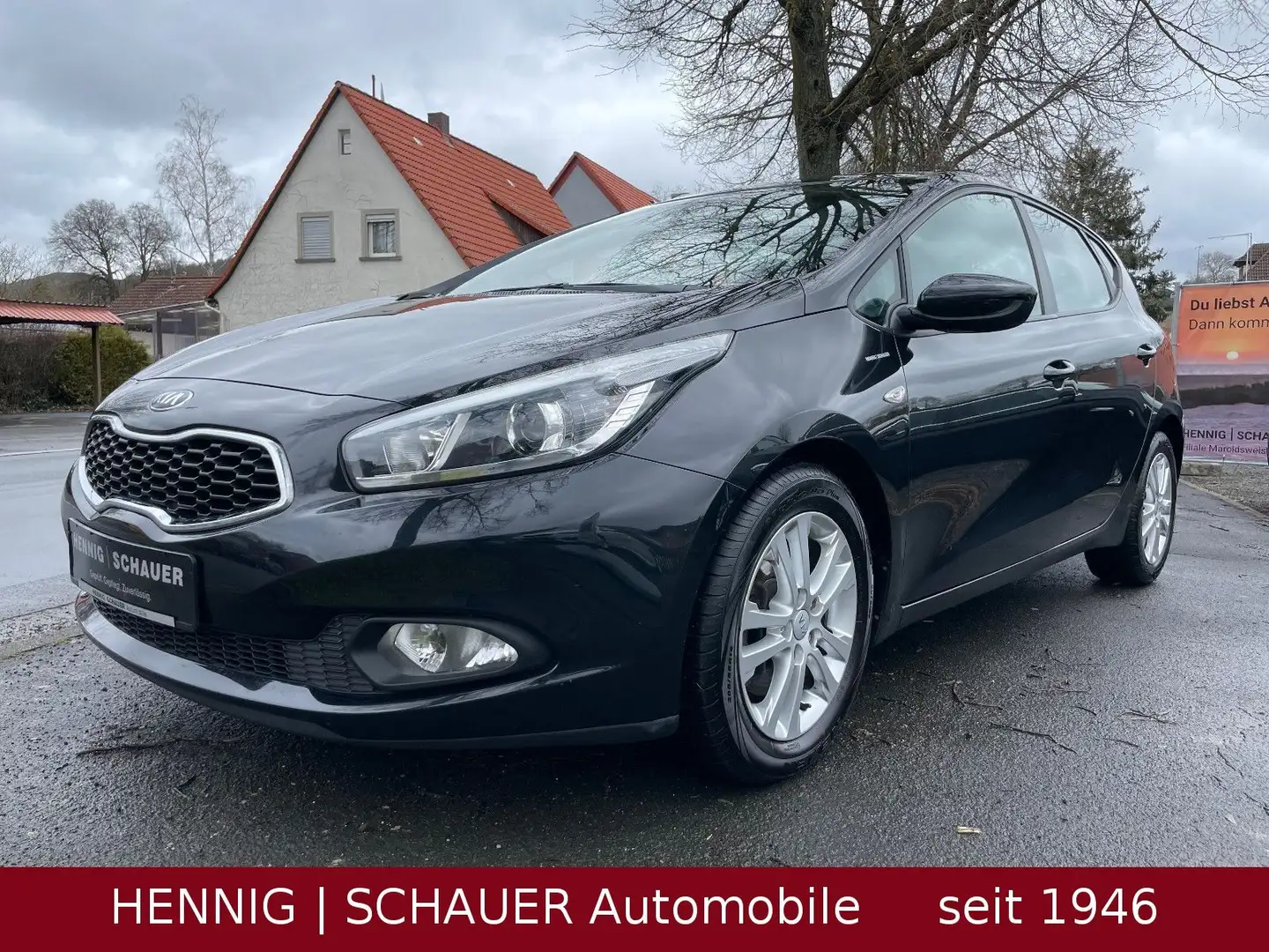 Kia Ceed / cee'd 1.4 Šedá - 2