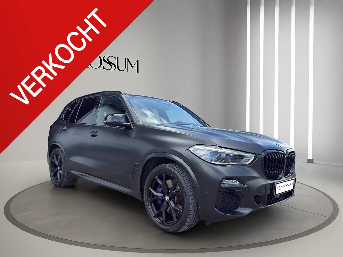 BMW X5 xDrive45e Pano| Laser | Massage | Koeling | Sky Lo Blauw - 1