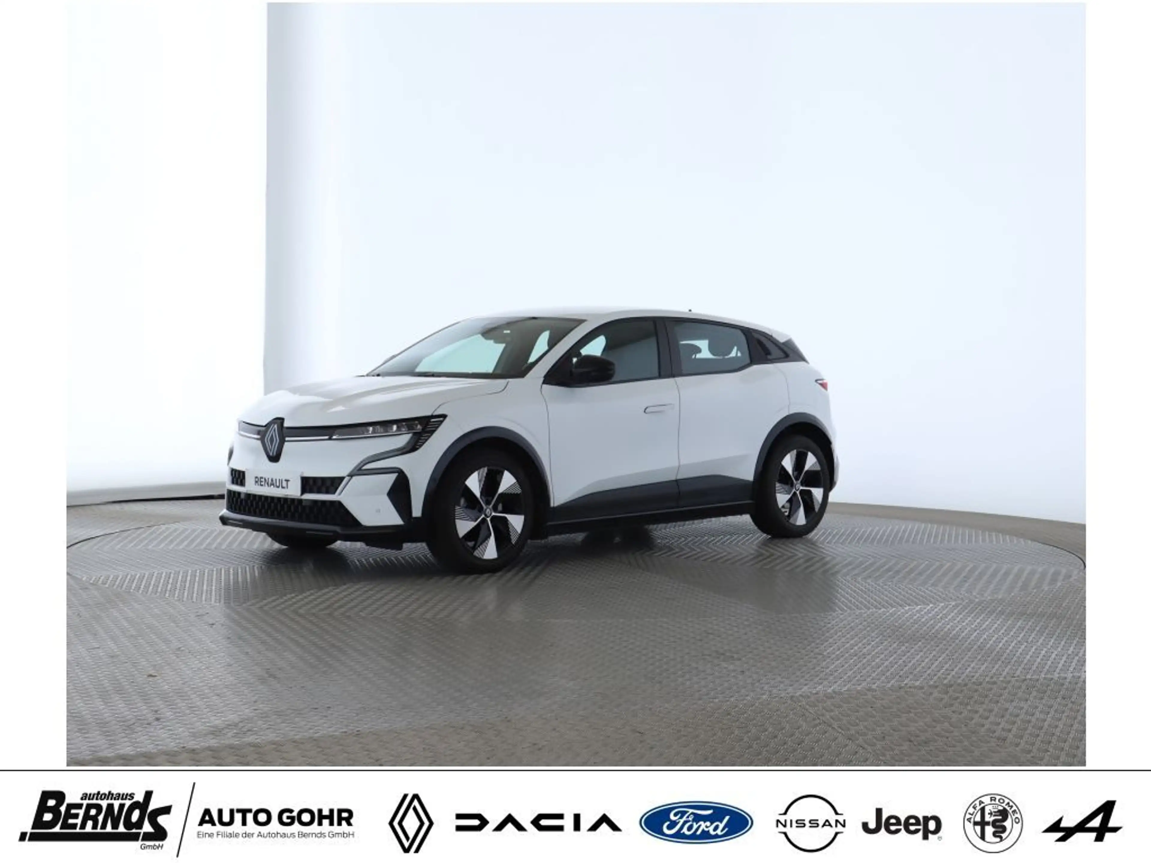 Renault Megane E-Tech EV40 130hp boost charge Equilibre WÄRMEPUMPE PDC — photo 12