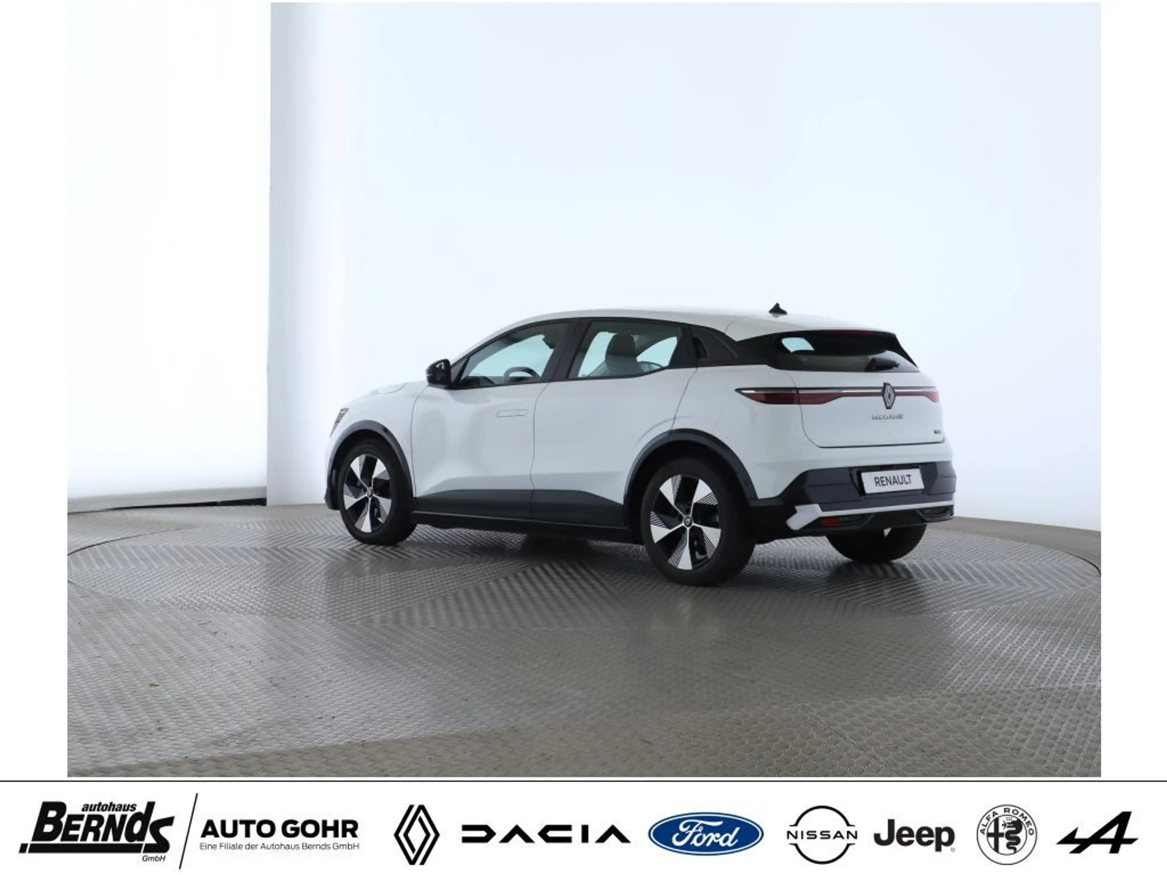 Renault Megane E-Tech EV40 130hp boost charge Equilibre WÄRMEPUMPE PDC — photo 10