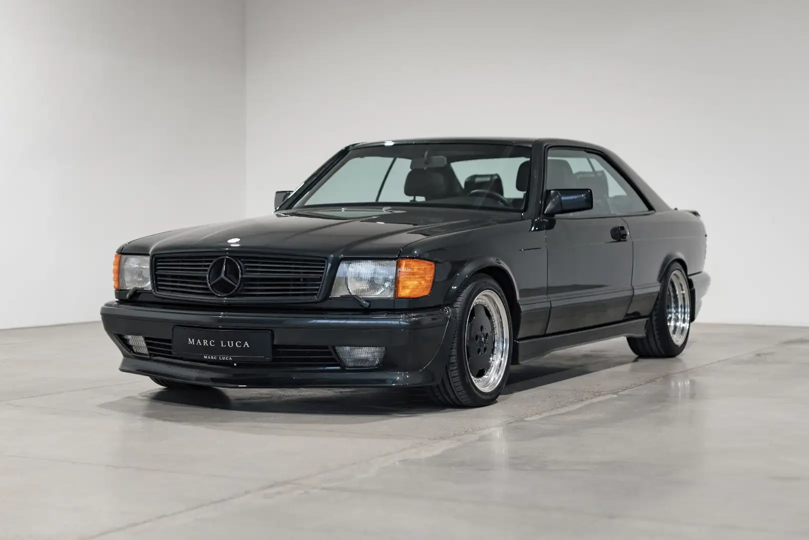 Mercedes-Benz 560 SEC 6.0 AMG Negro - 2