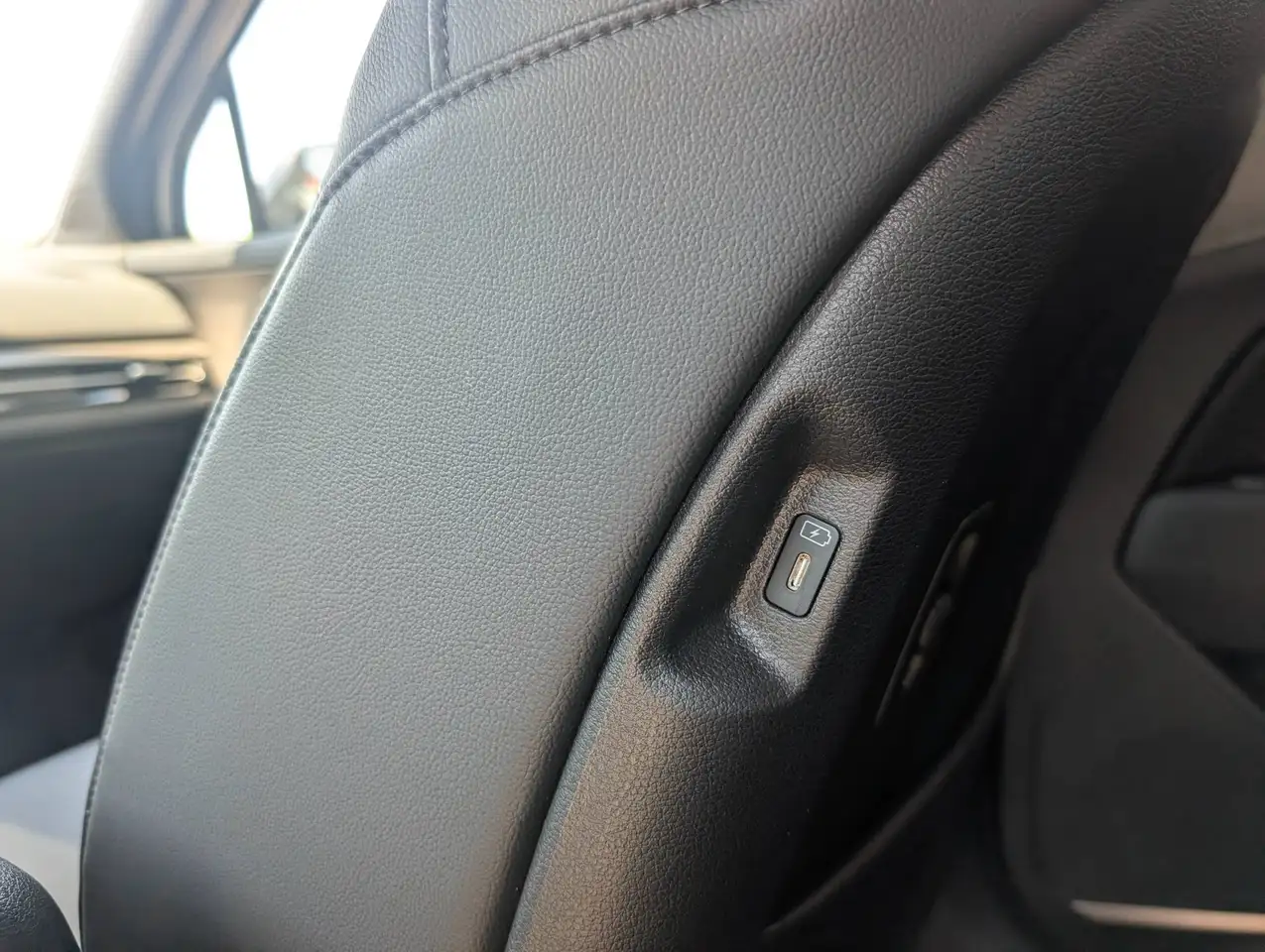 Kia Sportage photo Kia Sportage