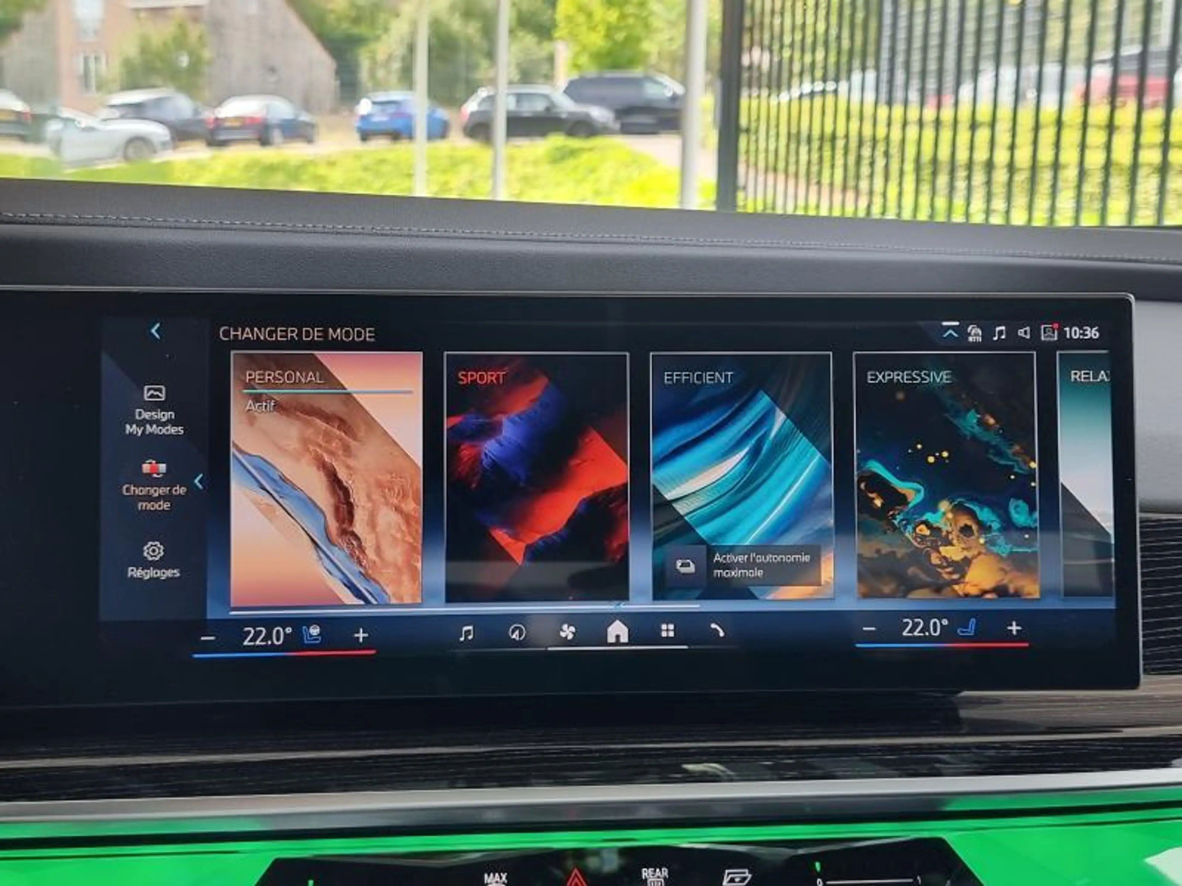 BMW i7 xDrive 60 — photo 15