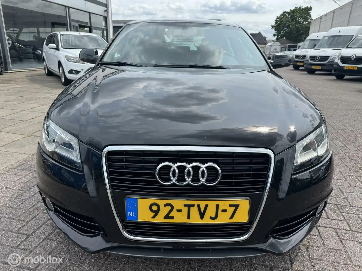 Audi A3 Sportback 1.2 TFSI Ambition Pro Line S/ NL-Auto Negro - 2
