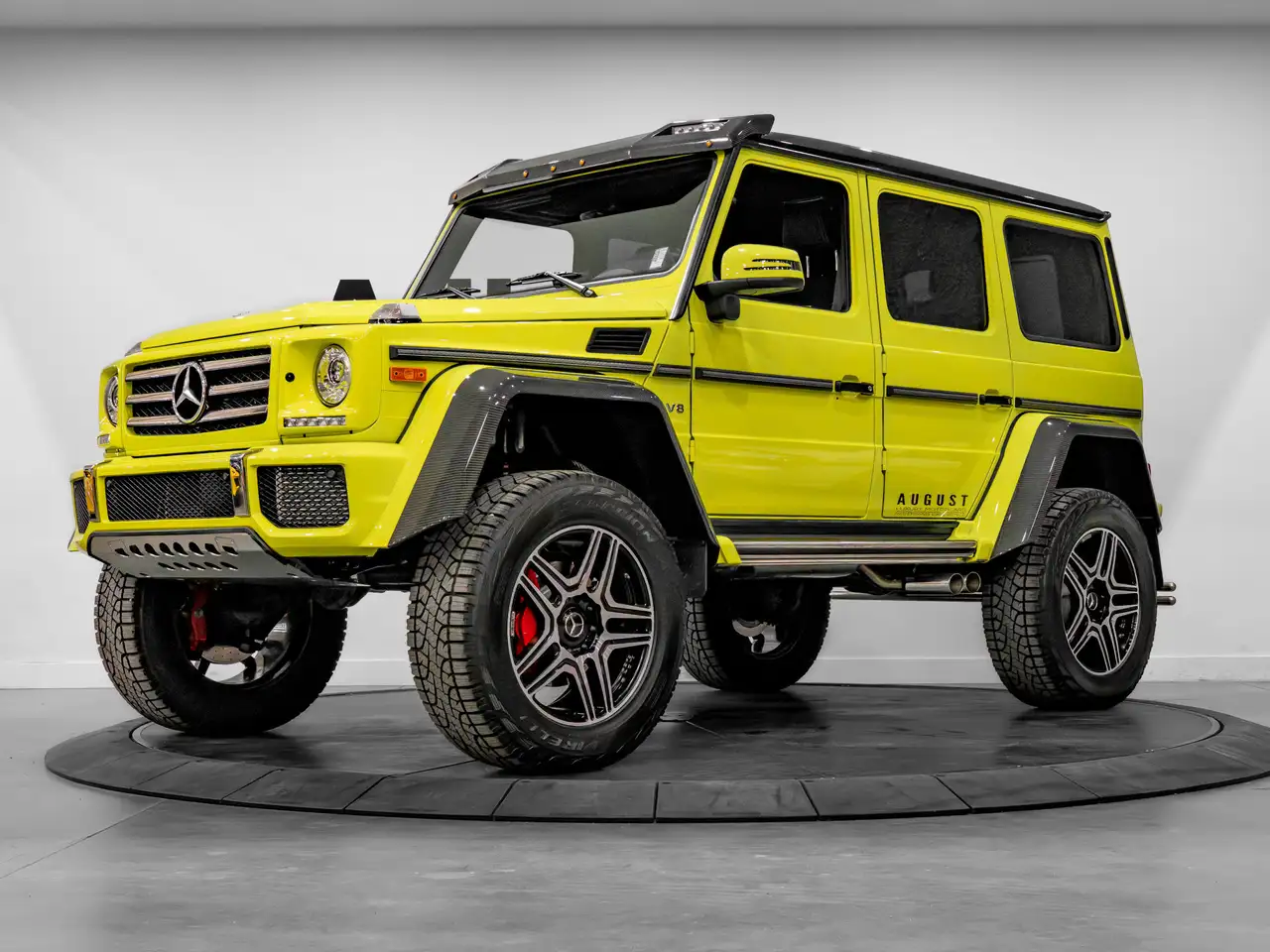 Mercedes-Benz G-Class снимка Mercedes-Benz G-Class