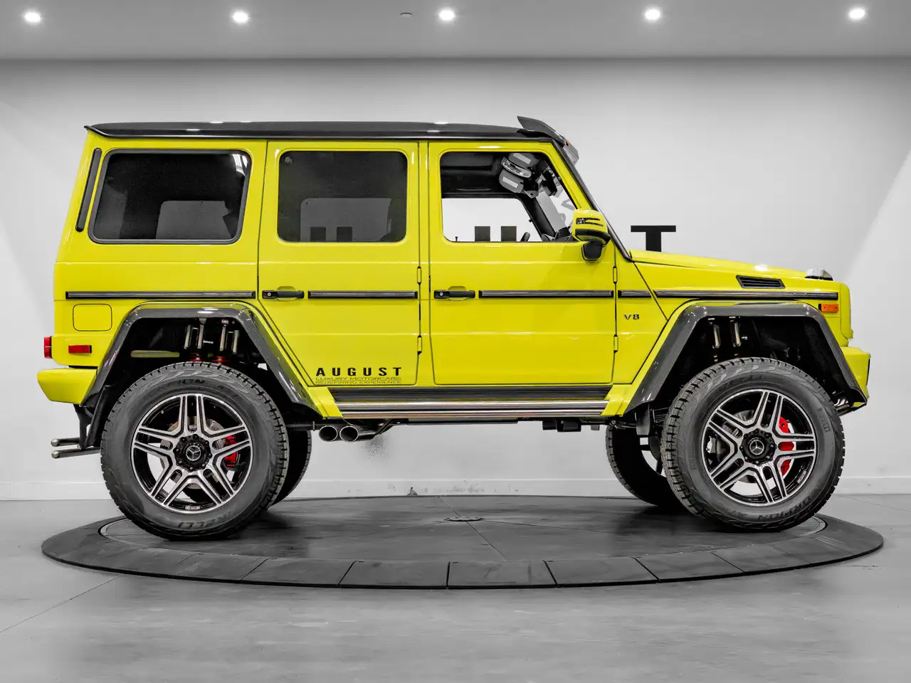Mercedes-Benz G-Class снимка Mercedes-Benz G-Class