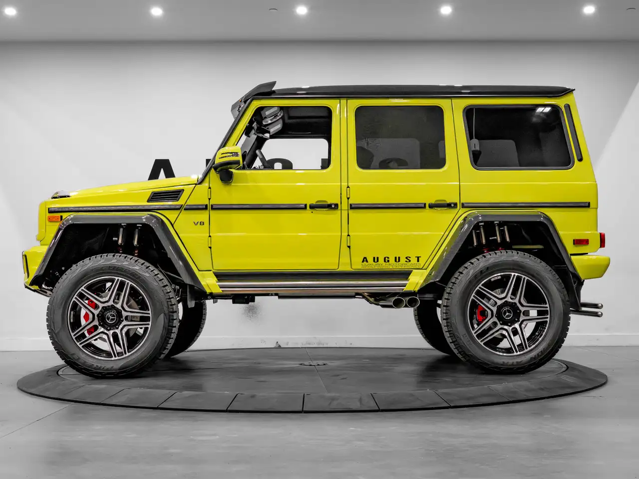 Mercedes-Benz G-Class снимка Mercedes-Benz G-Class