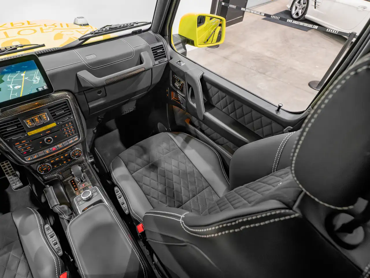 Mercedes-Benz G-Class снимка Mercedes-Benz G-Class