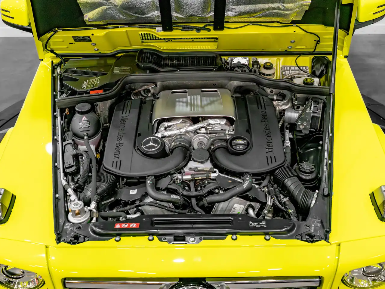 Mercedes-Benz G-Class снимка Mercedes-Benz G-Class