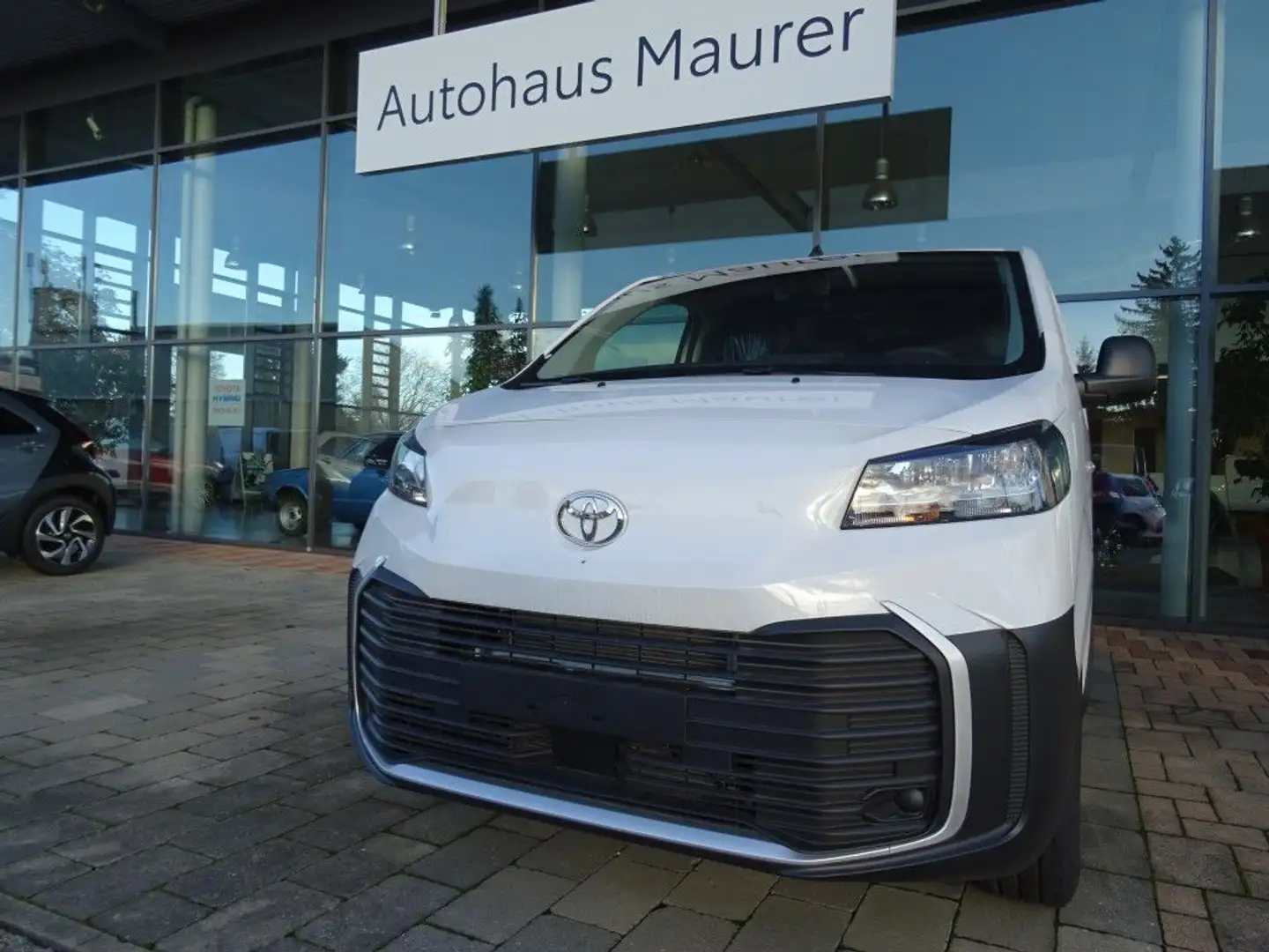 Toyota Proace 2,0-l-D-4D L1 Meister Blanc - 2