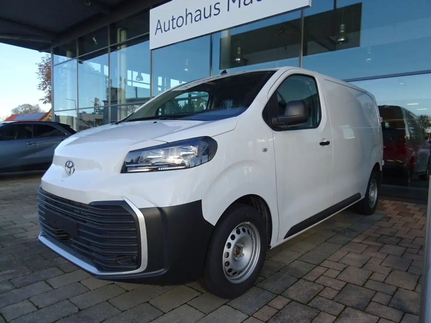 Toyota Proace 2,0-l-D-4D L1 Meister Blanc - 1