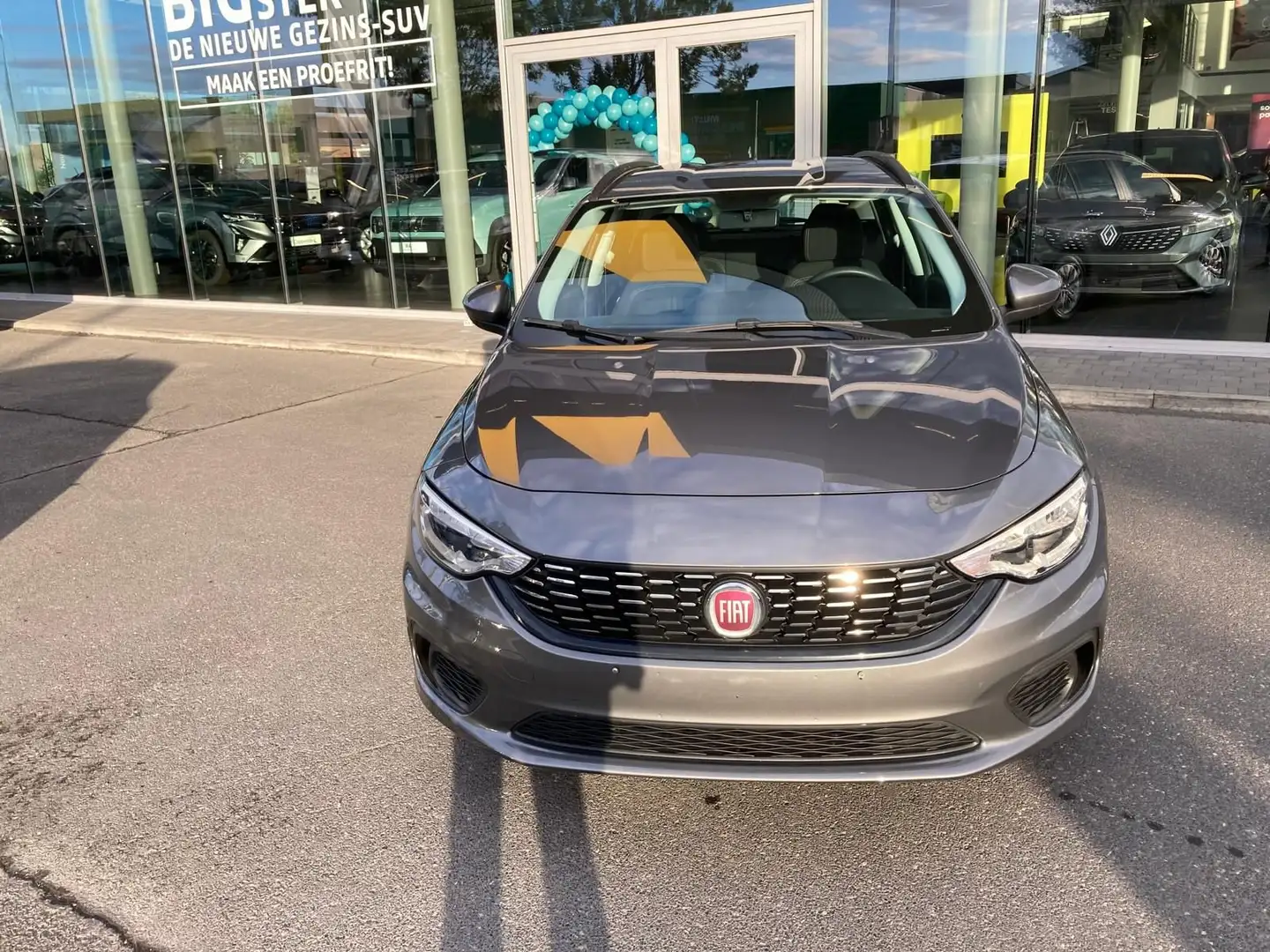 Fiat Tipo Business Grau - 2