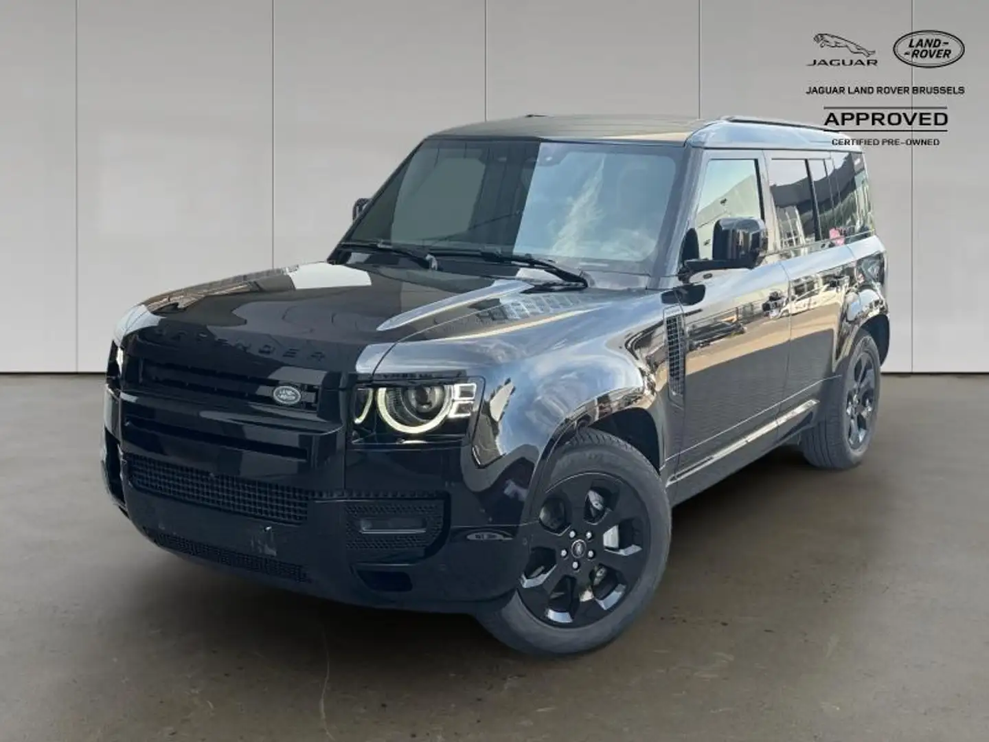 Land Rover Defender 110 P300e X-Dynamic SE Warranty until 09/2029 Black - 1