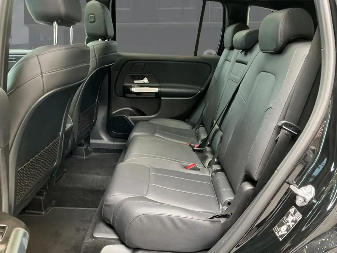 Mercedes-Benz GLB d Luxury Line Pack Night Pano, миниатюра 9
