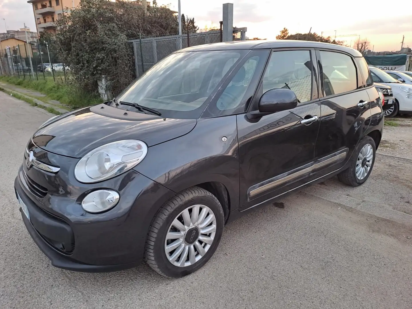 Fiat 500L 1.3 Diesel  - Euro 6 Negro - 1