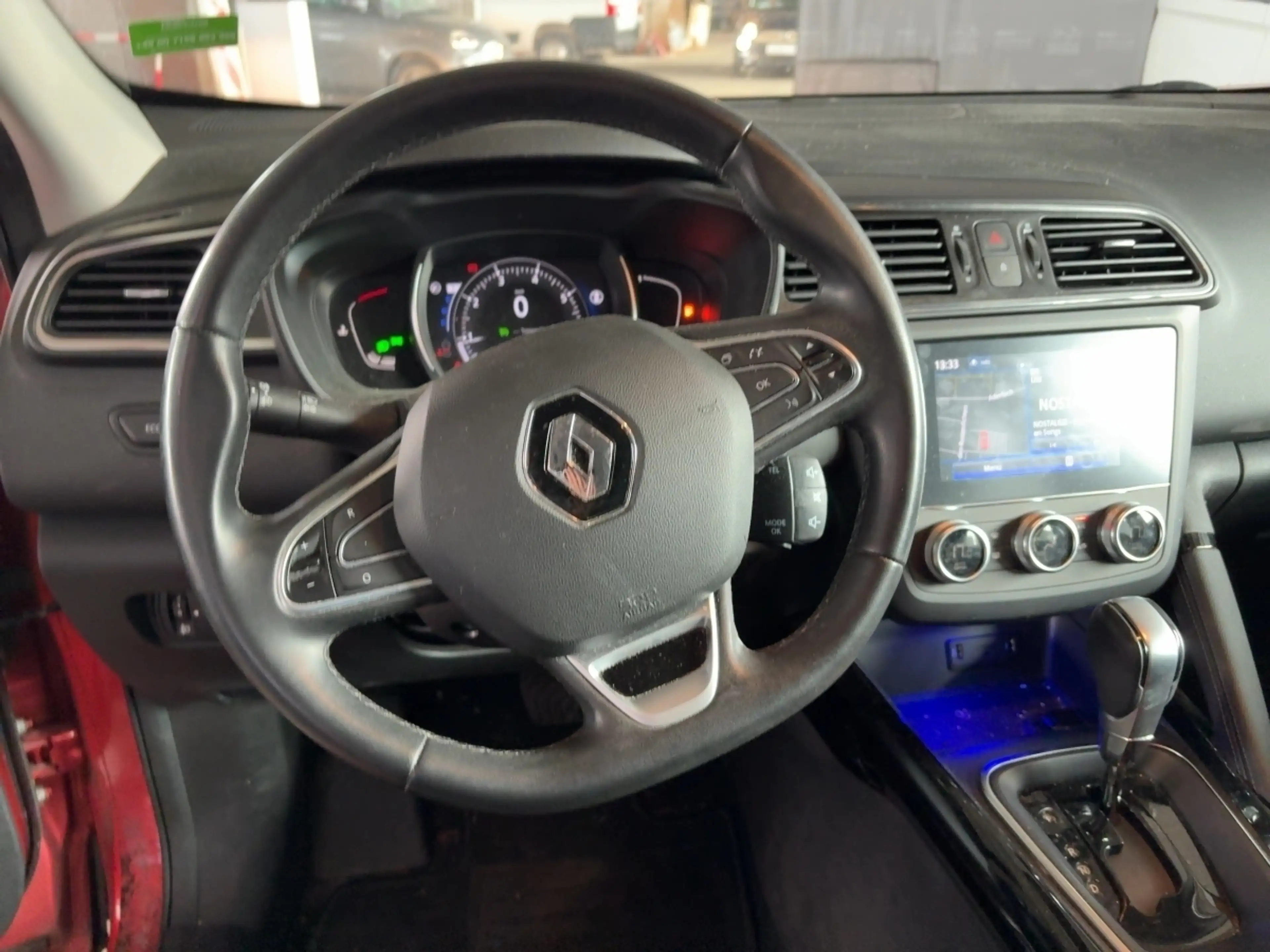 Renault Kadjar Kadjar ZEN TCe 140 Klima PDC Automatik — photo 12