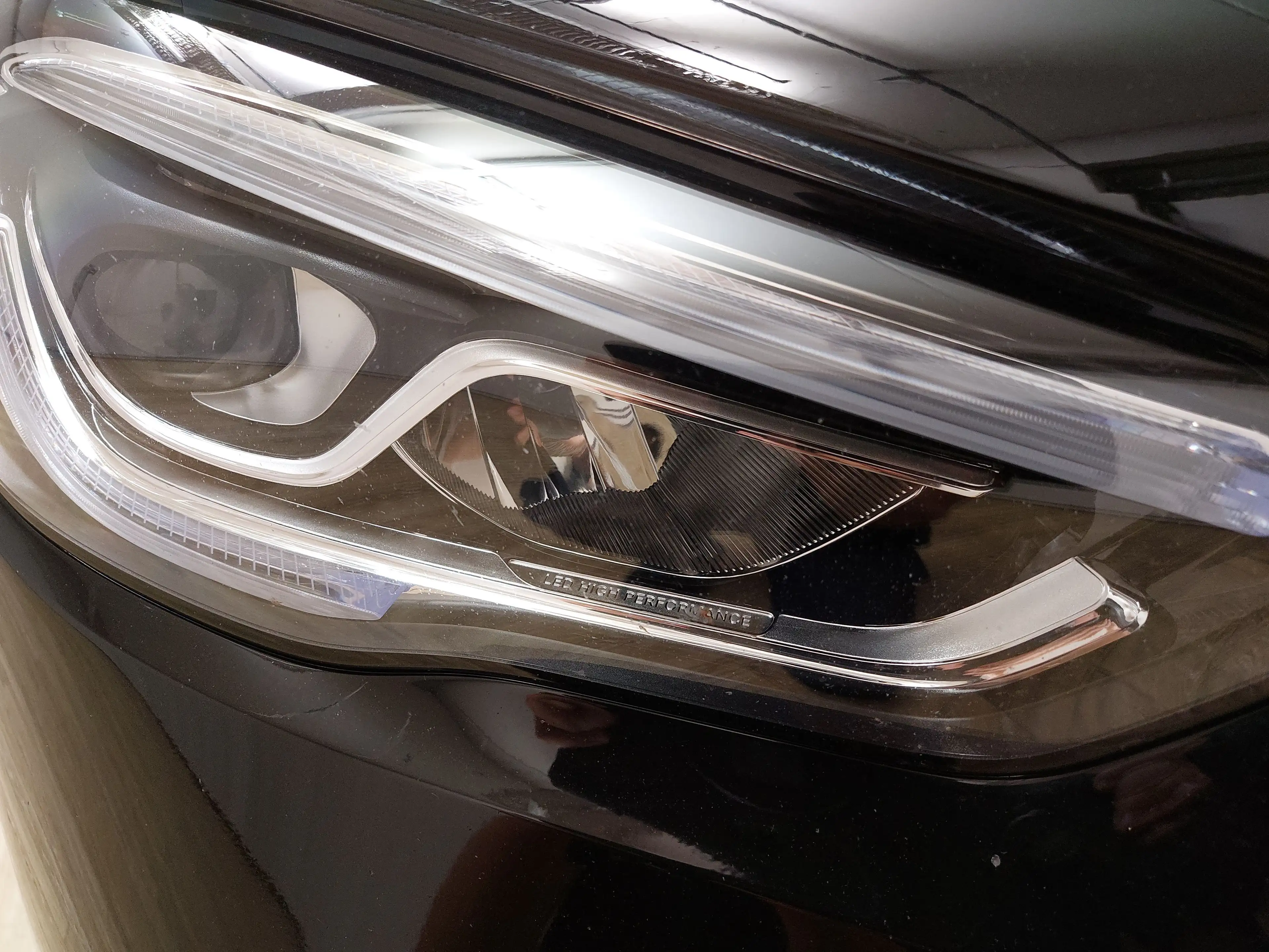 Mercedes-Benz GLA 220 220 d 4M AMG-Line Night Navi LED AHK Sound — photo 15