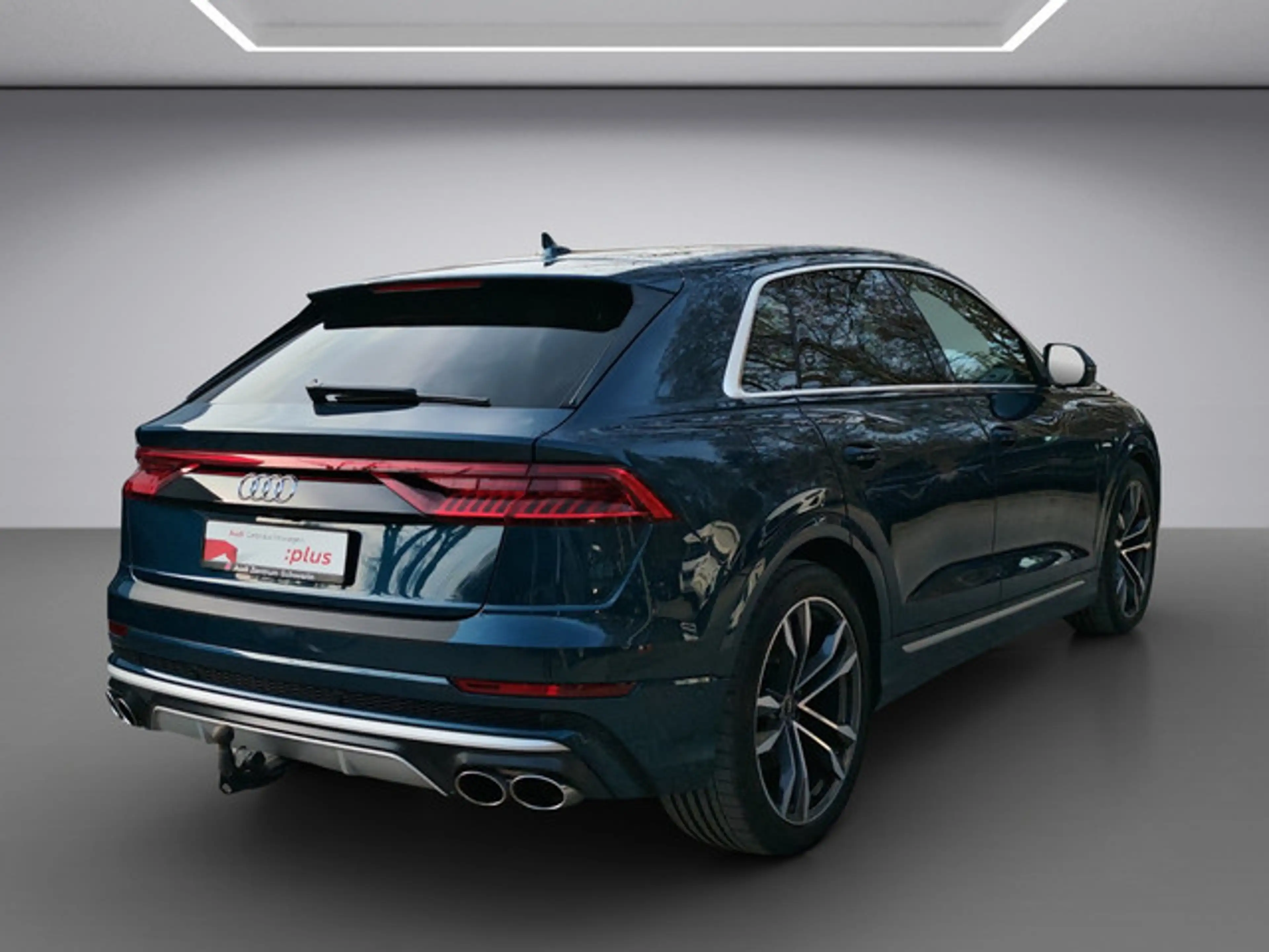 Audi SQ8 4.0 TFSI quattro — photo 7