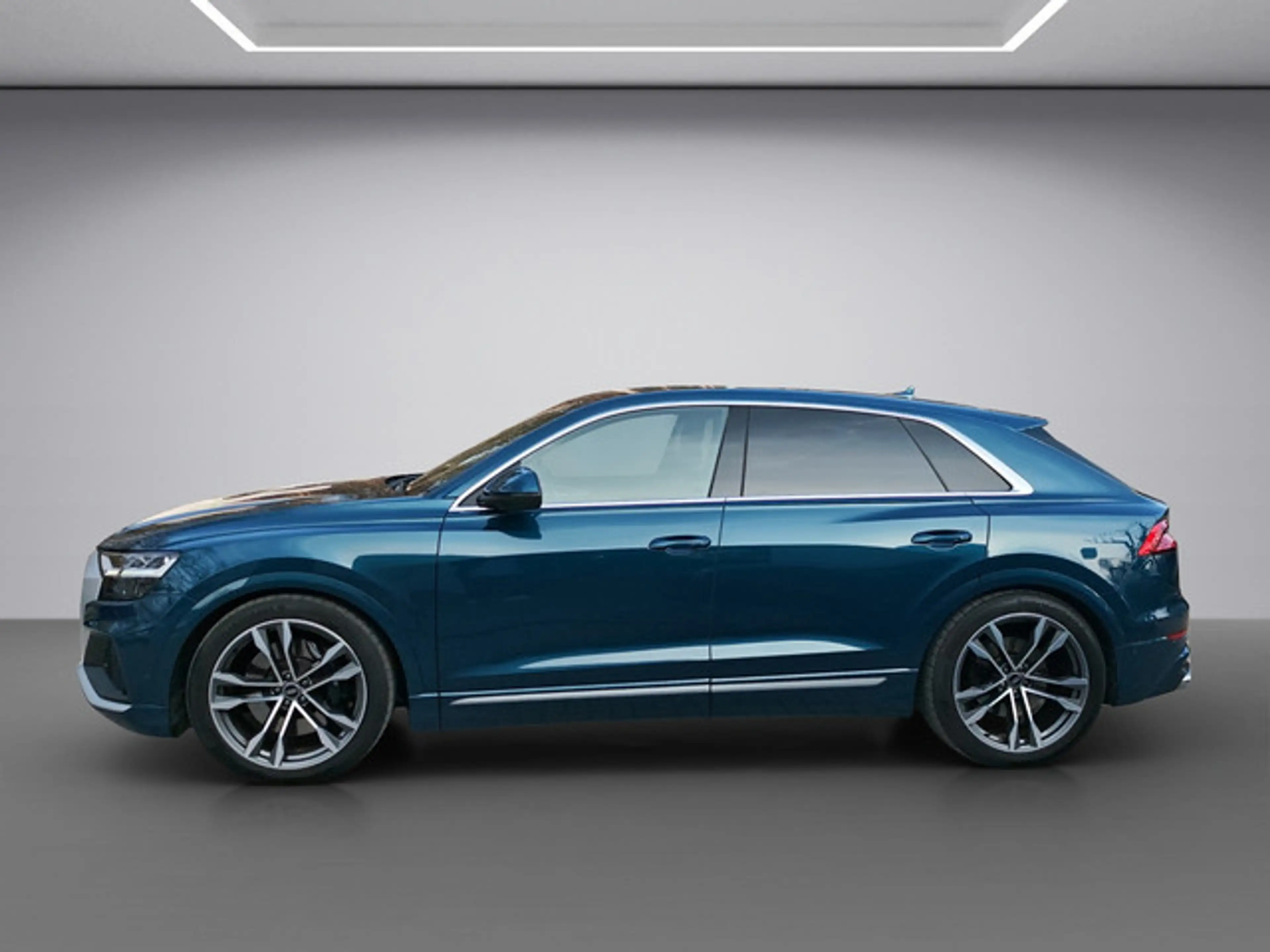 Audi SQ8 4.0 TFSI quattro — photo 4