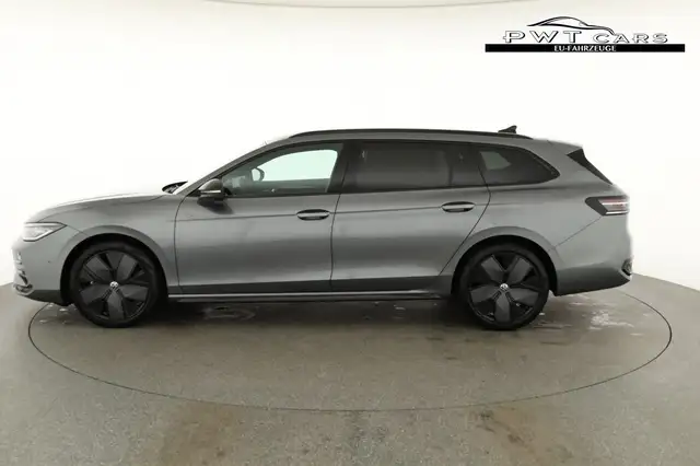 Volkswagen Passat Variant 2.0 TDI 142 kW 4Motion R-Line DSG 4M Black, AHK... Ansicht 34