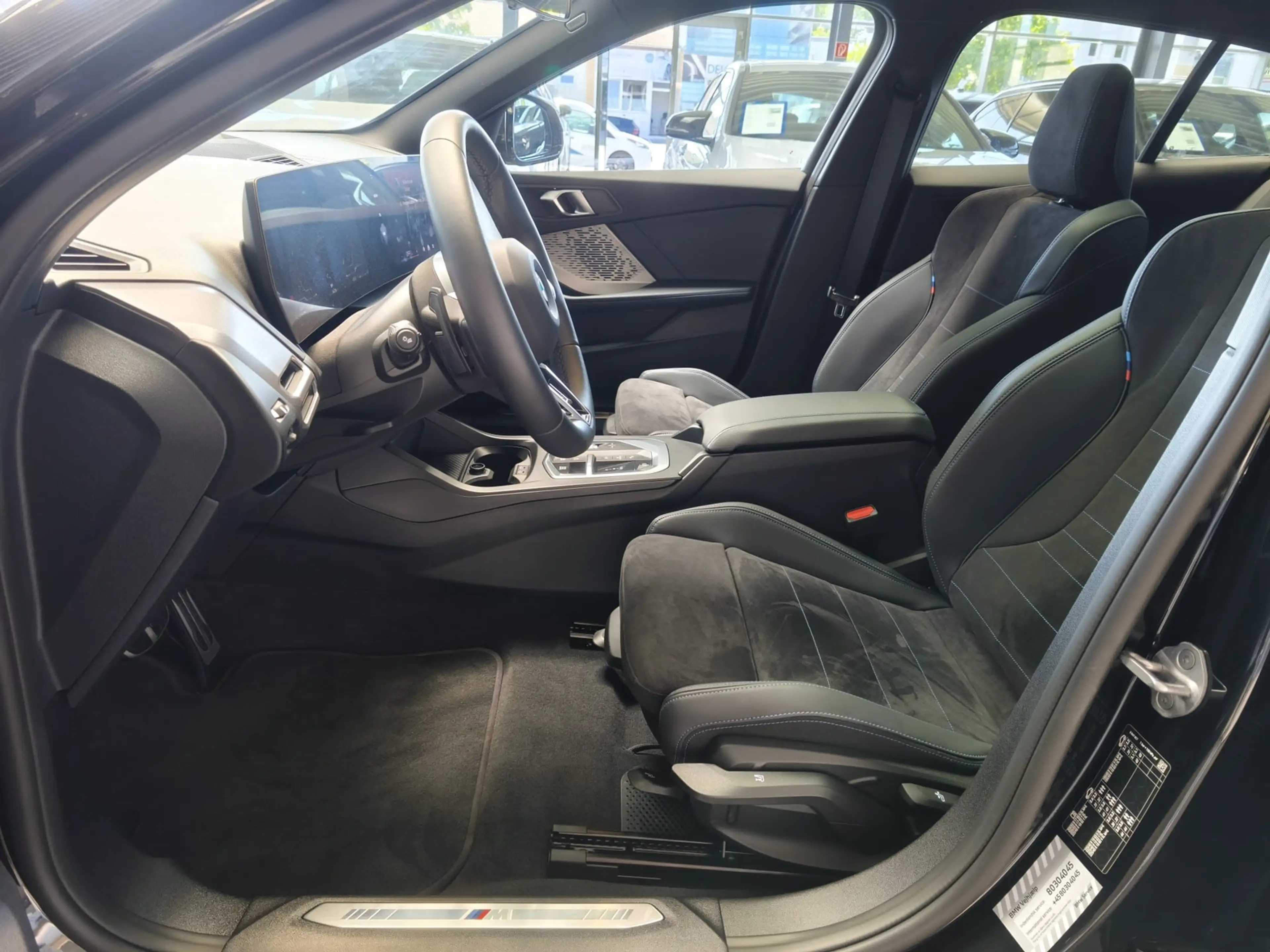 BMW 120 i M Sport PANO/Dr.As+/19"/ACC/RFK — photo 8