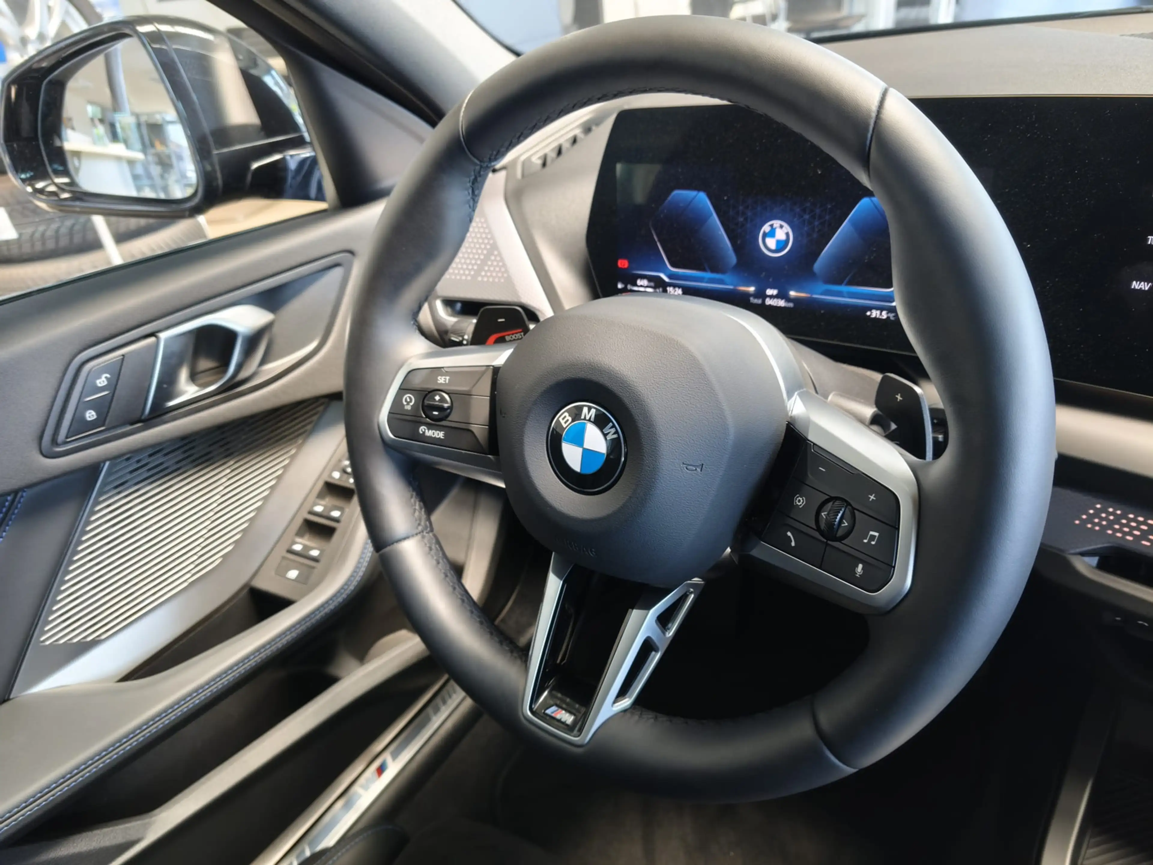 BMW 120 i M Sport PANO/Dr.As+/19"/ACC/RFK — photo 10