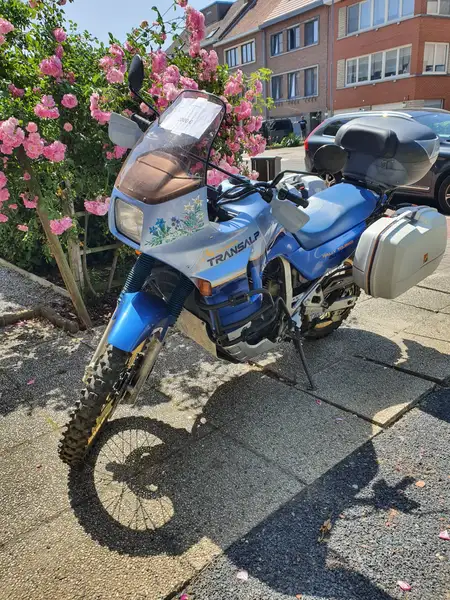 Honda XL 750 Transalp - foto 2