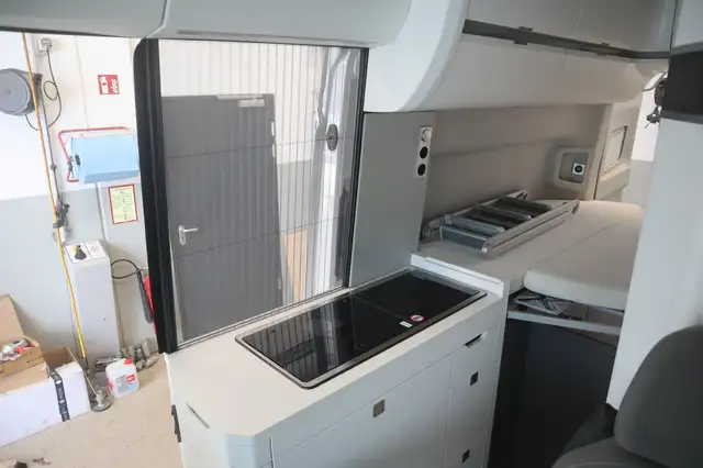 Volkswagen Grand California VW Crafter Grand T6 California 600 TDI 3,5to Ansicht 18