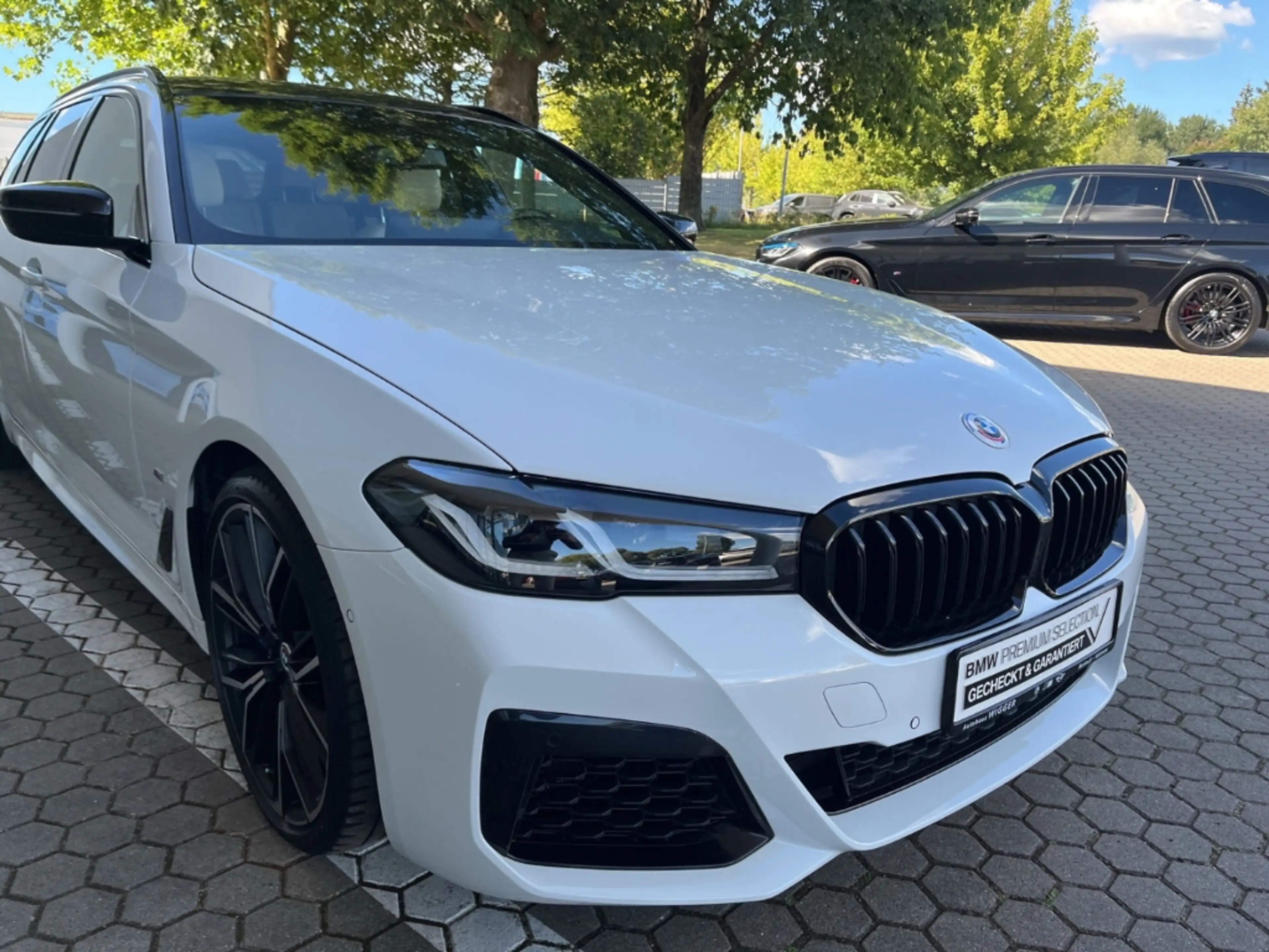 BMW 540 i M Sport Pro xDrive touring/Navigation/LED — photo 6