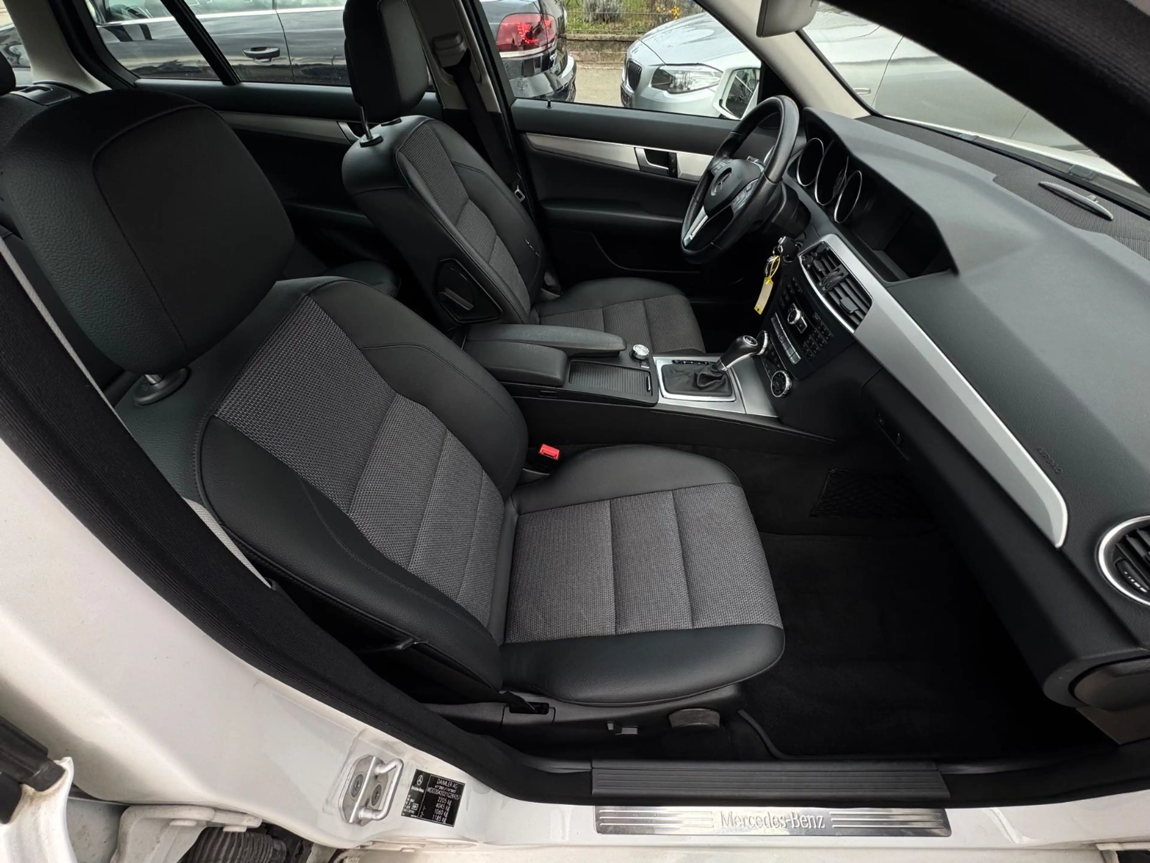 Mercedes-Benz C 220 CDI*Avantgarde*AUTOMATIK* — photo 13