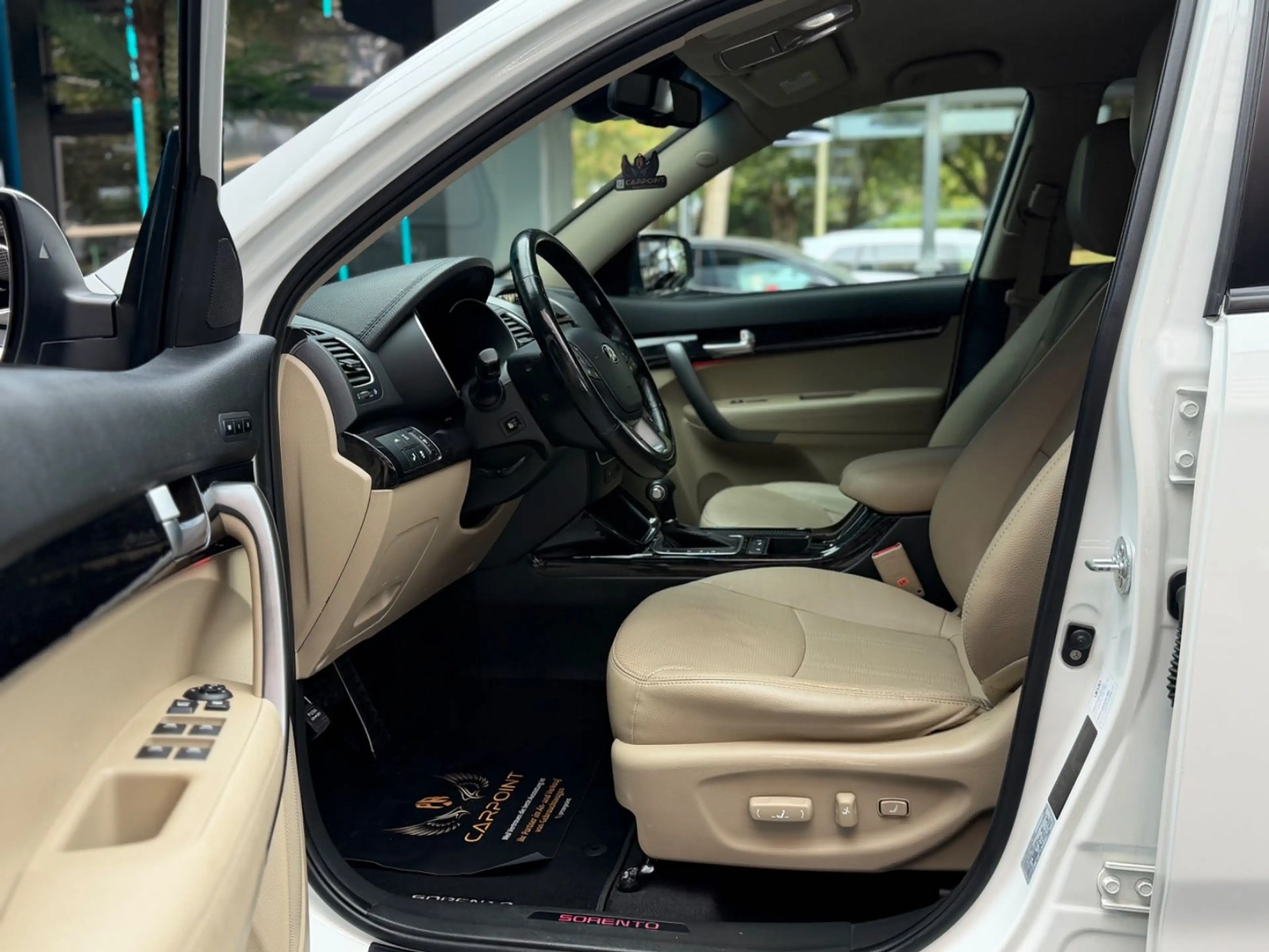 Kia Sorento Platinum Edition 4WD/Leder/PDC/4xSHZ/CAM — photo 10