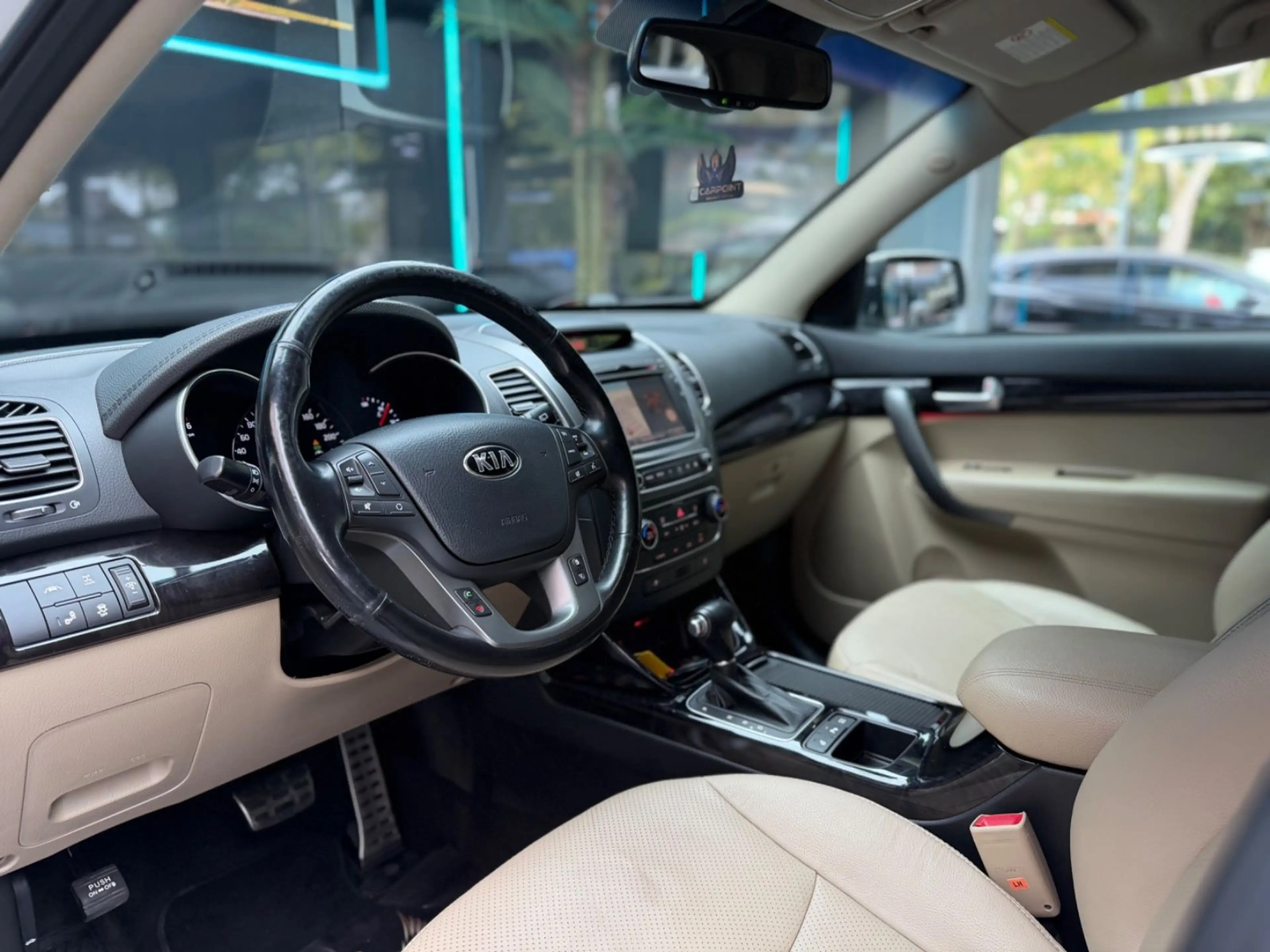 Kia Sorento Platinum Edition 4WD/Leder/PDC/4xSHZ/CAM — photo 11