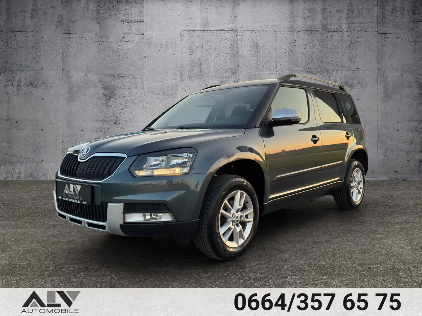 Skoda Yeti Ambition Outdoor DSG Automatik 1.Besitz! Grau - 2