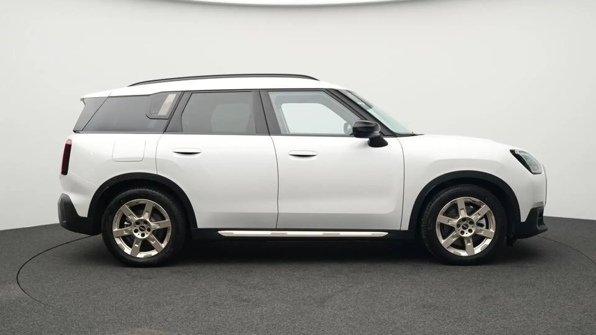 MINI Countryman SE All4 Favoured Trim Blanc - 2