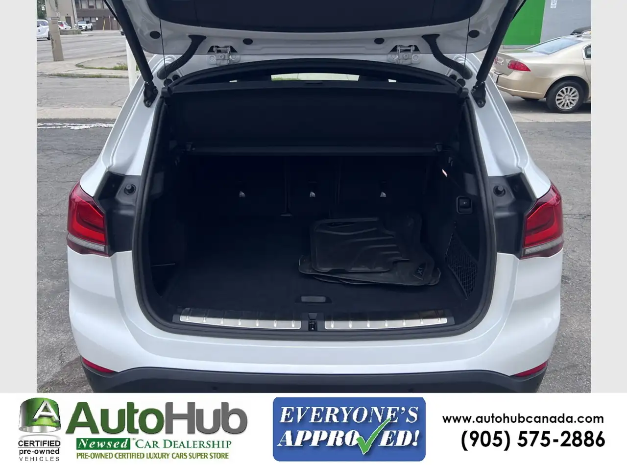 BMW X1 снимка BMW X1