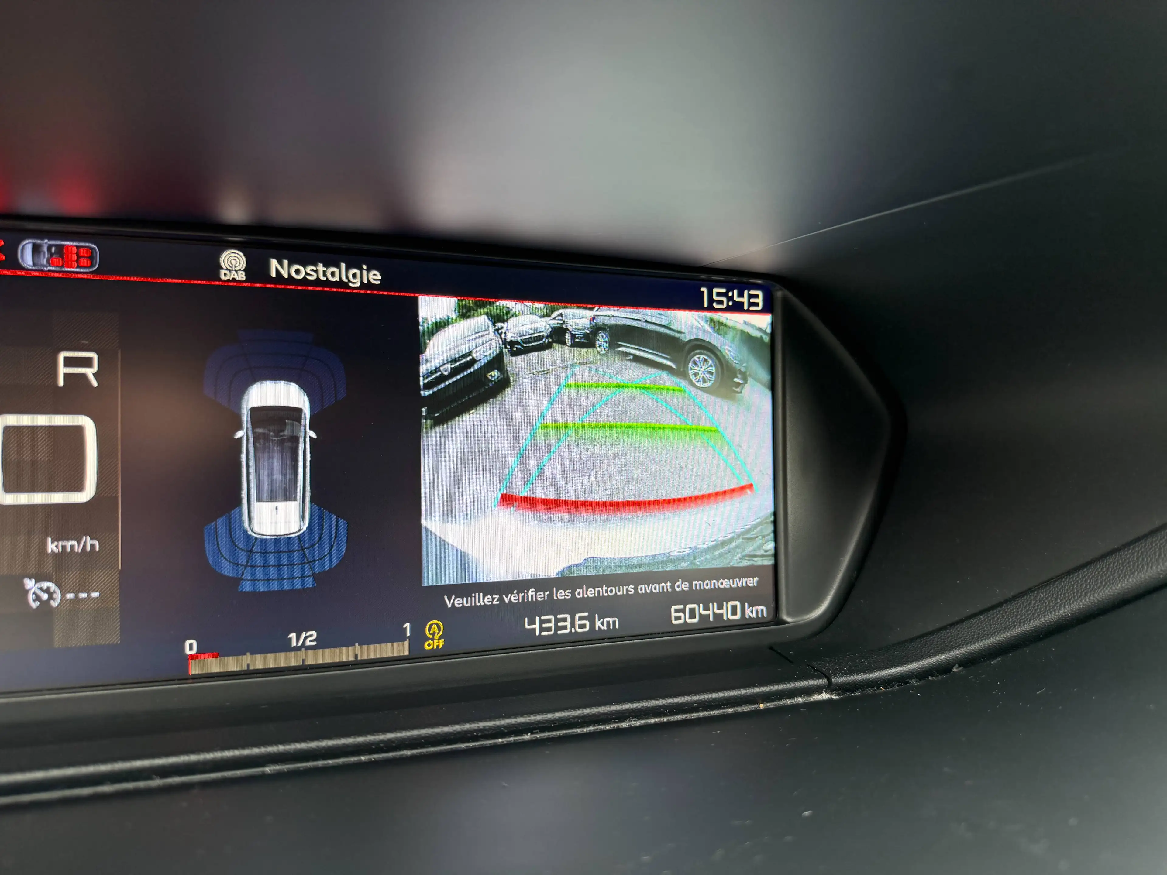 Citroen Grand C4 SpaceTourer 1.2i BOITE AUTO+NAVI+7 PLACES — photo 15