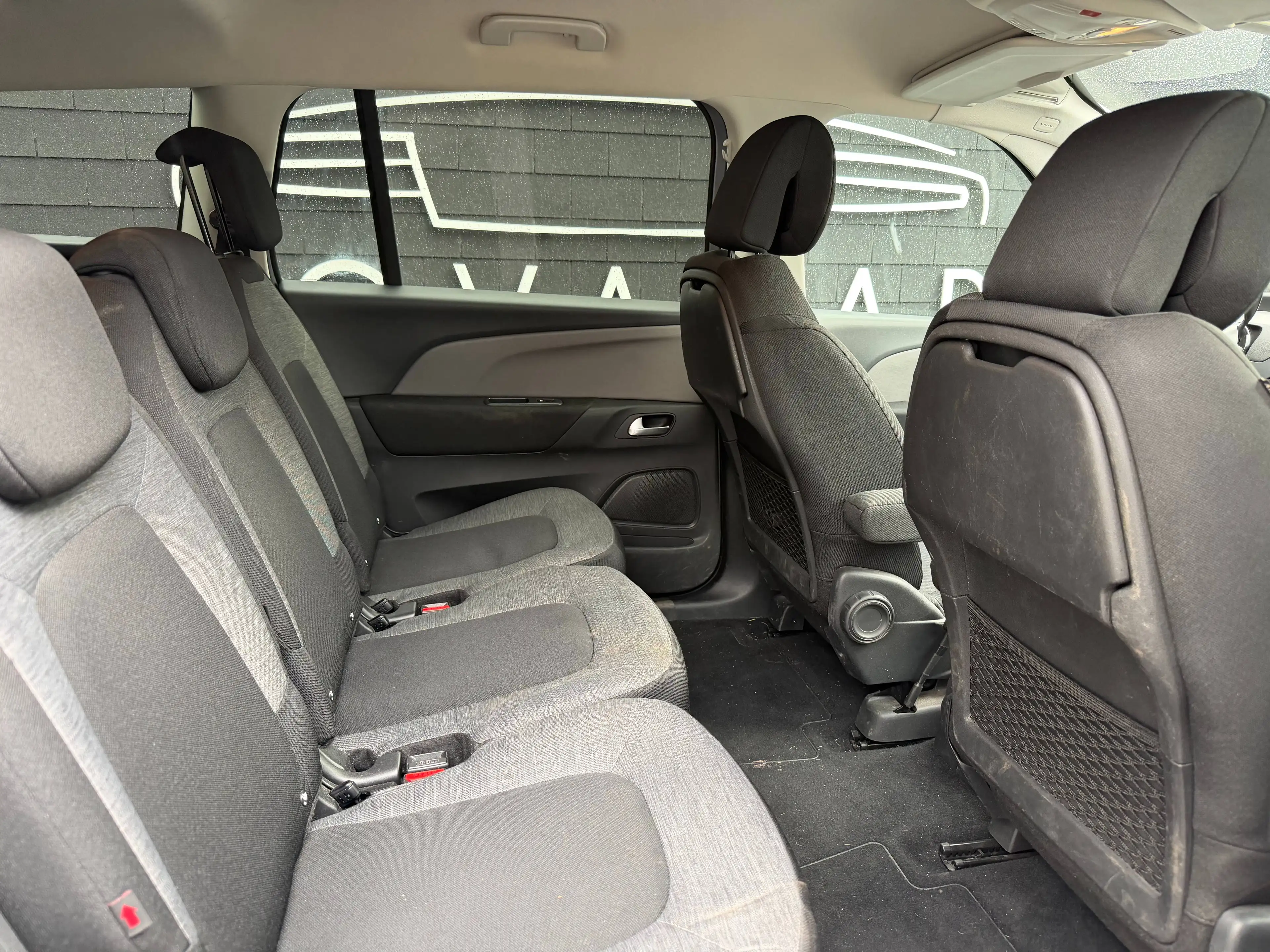 Citroen Grand C4 SpaceTourer 1.2i BOITE AUTO+NAVI+7 PLACES — photo 11
