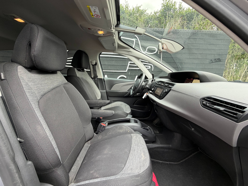 Citroen Grand C4 SpaceTourer 1.2i BOITE AUTO+NAVI+7 PLACES — photo 7